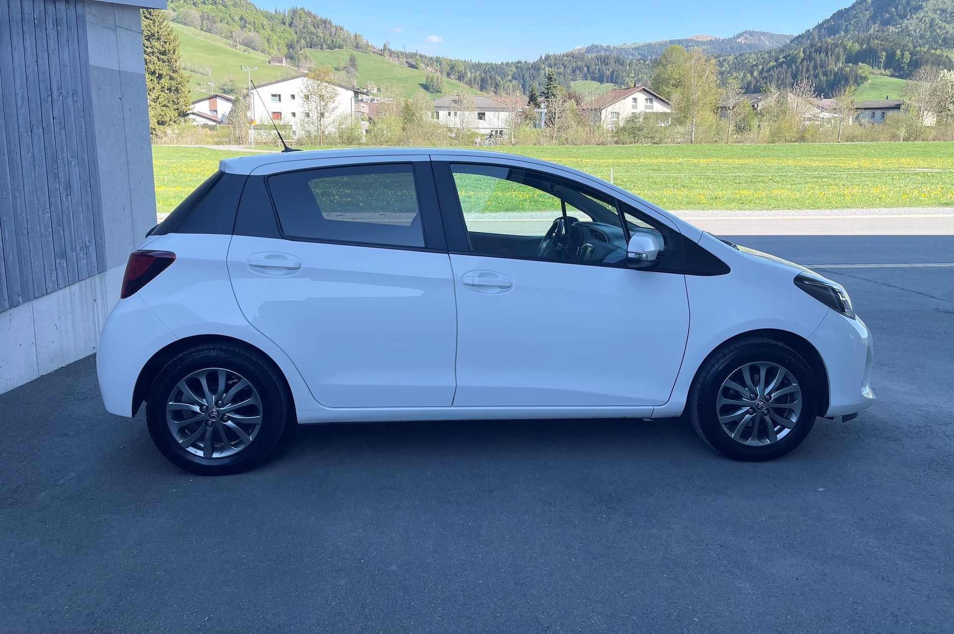 TOYOTA Yaris 1.33 Trend-image-6