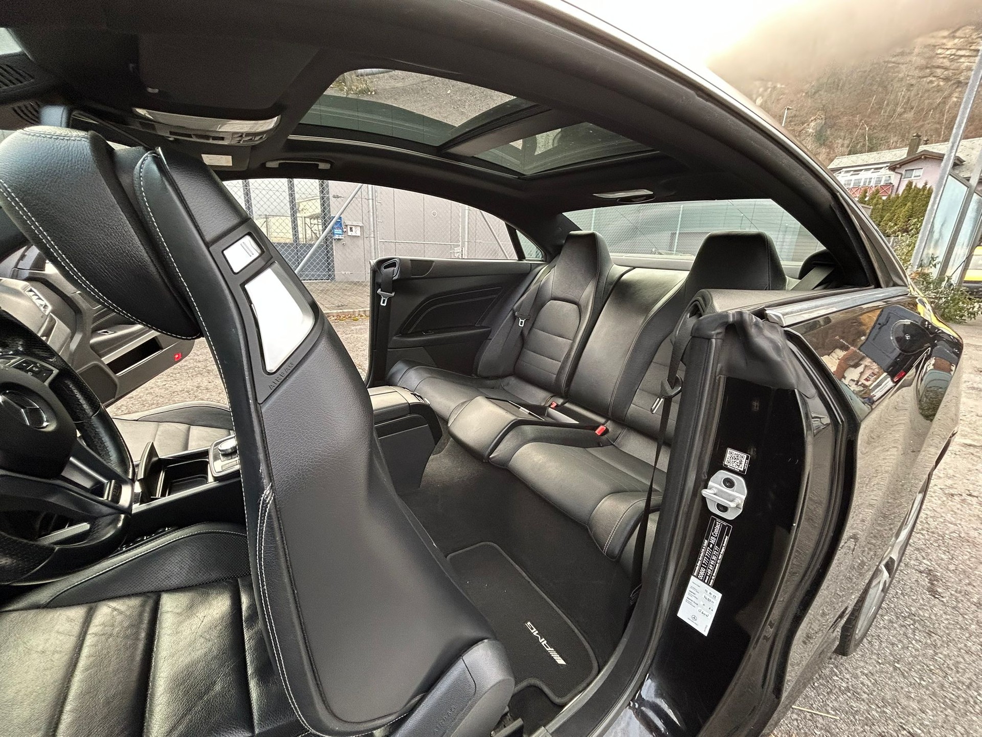 MERCEDES-BENZ E 350 4Matic 7G-Tronic-image-10