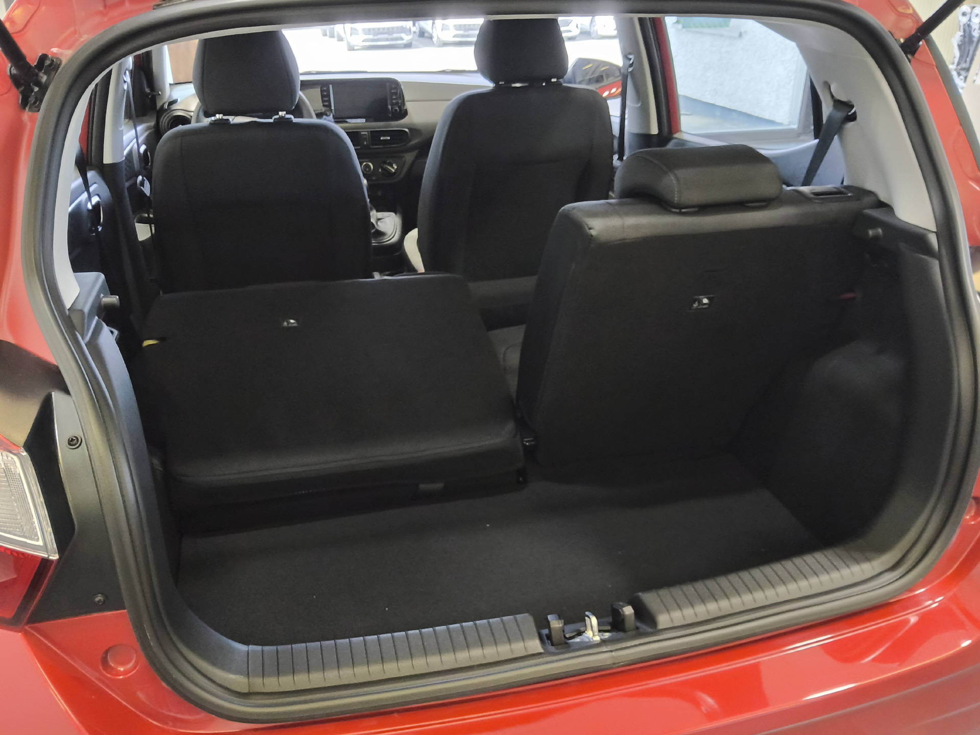 HYUNDAI i10 1.0 Pica-image-9