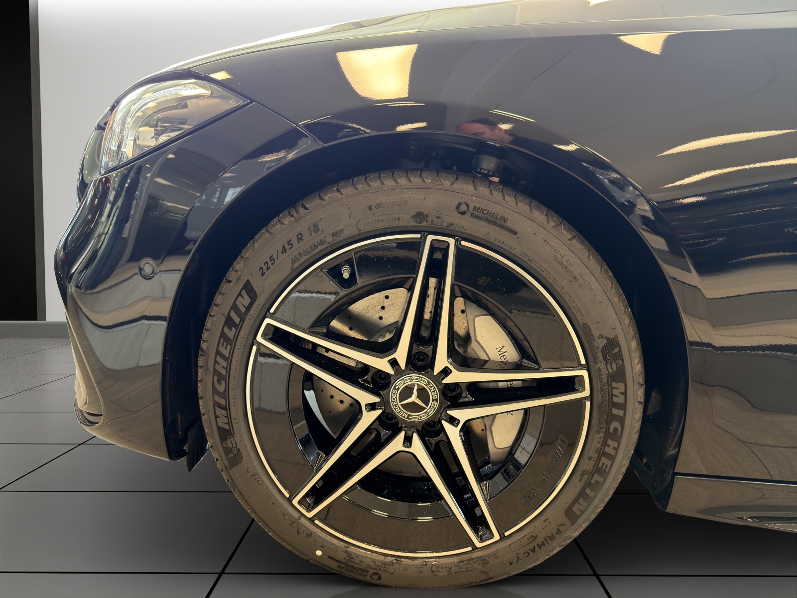 MERCEDES-BENZ C 200 T 4 Matic-image-5