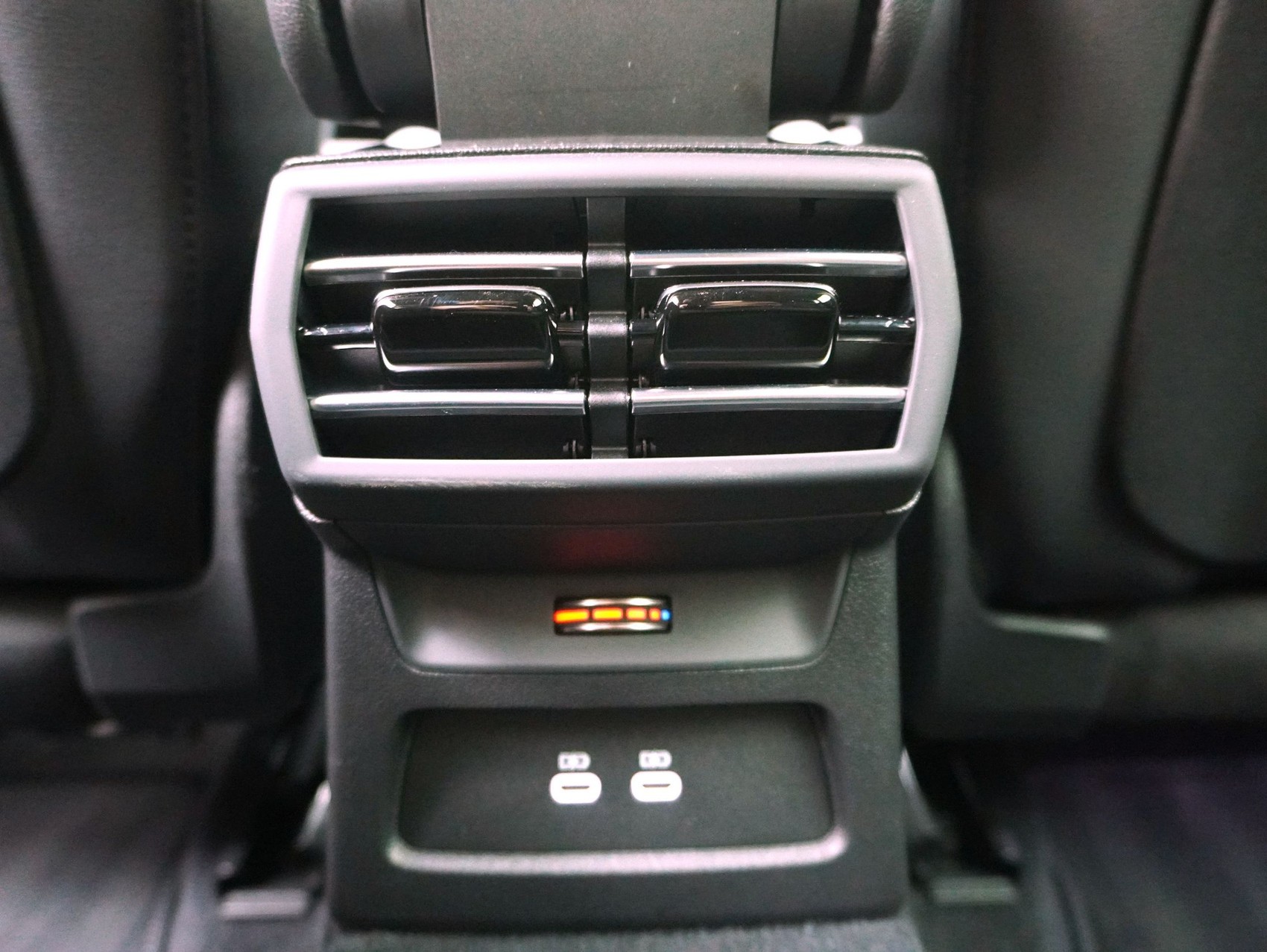 AUDI A3 Sportback 40 TFSI e S line S-Tronic **Audi Werksgarantie bis 05/2030**-image-13