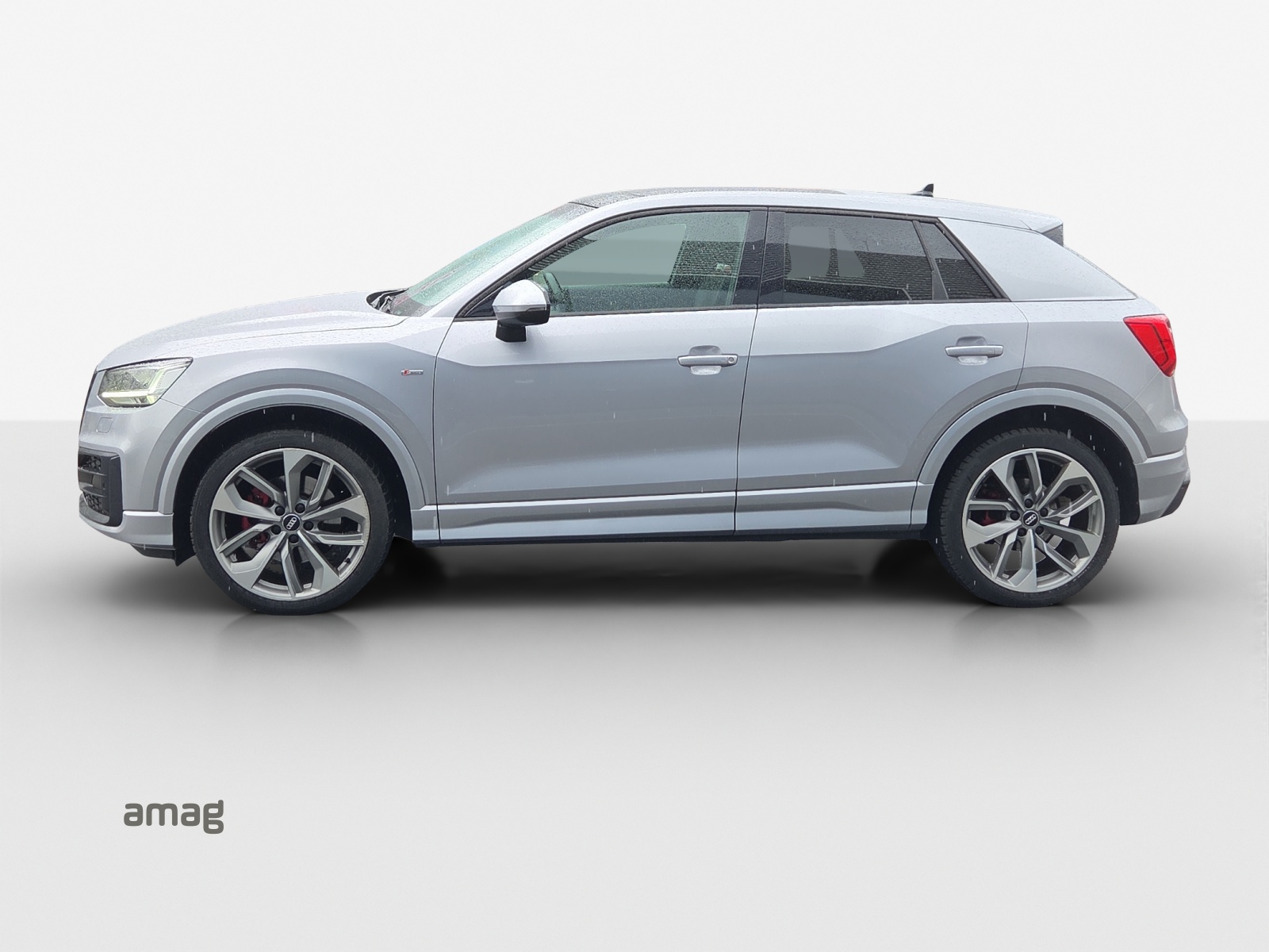 AUDI Q2 2.0 TFSI sport quattro S-tronic-image-1