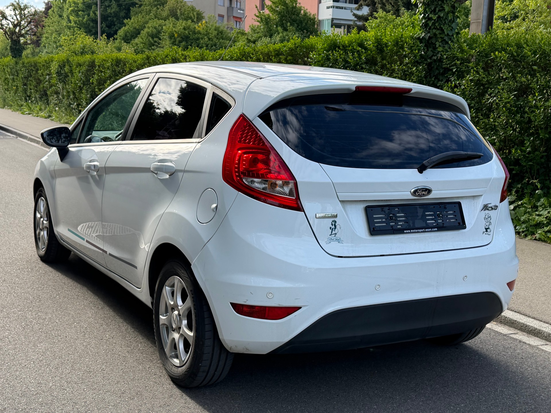 FORD Fiesta 1.6 16V TDCi ECOn. II Titanium Start/Stop-image-4