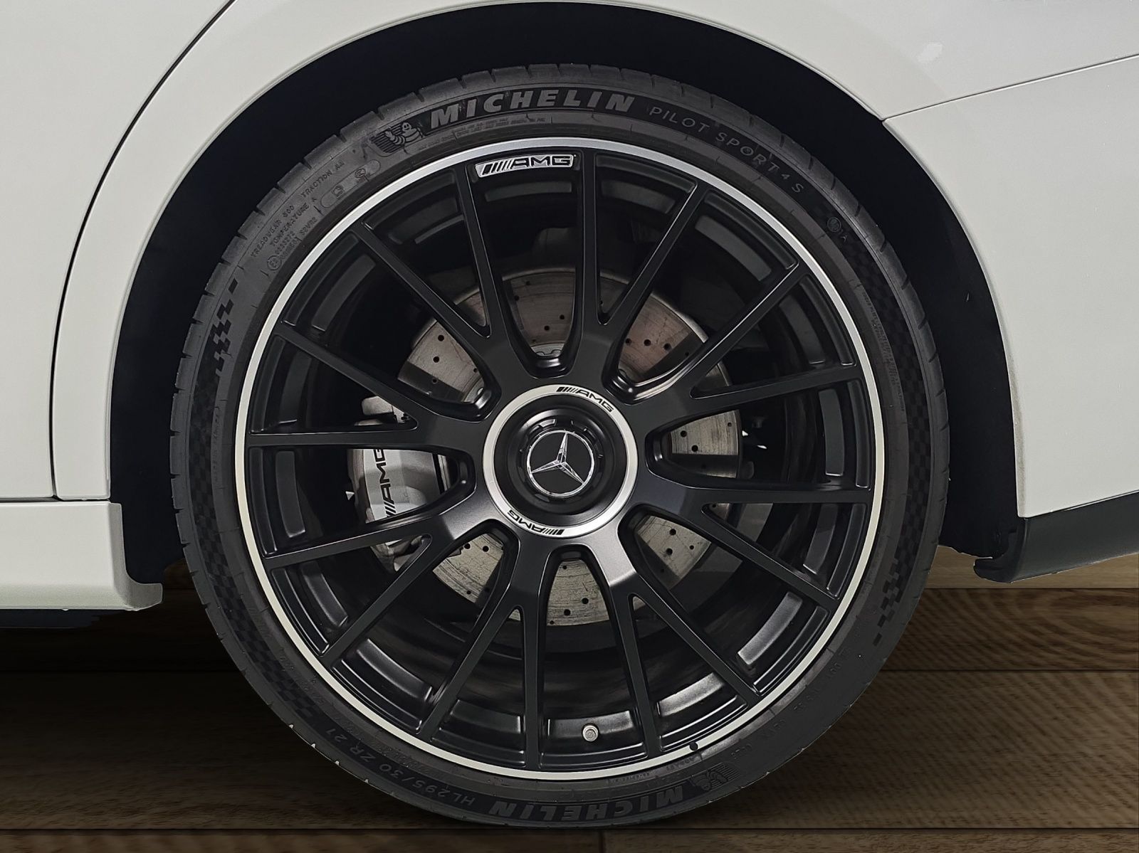 MERCEDES-BENZ E 53 AMG E 53 Hybrid T 4Matic+ 9G-Tronic-image-28