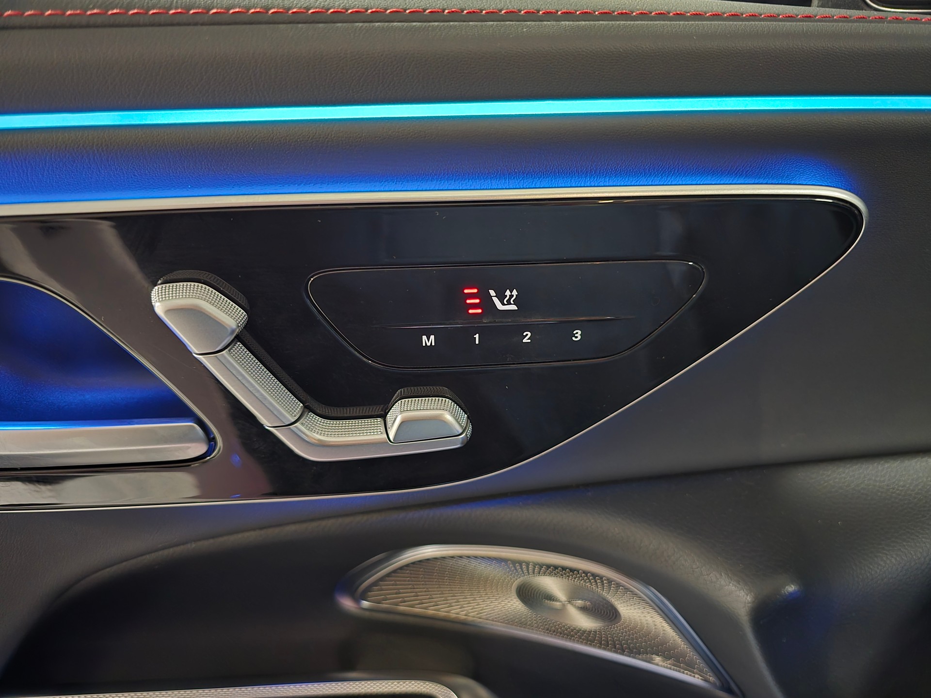 MERCEDES-BENZ E 53 Hybrid T 4Matic+ 9G-Tronic-image-19