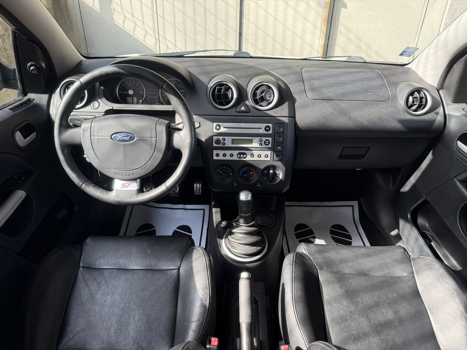 FORD Fiesta 2.0 16V ST //NEU AB MFK!-image-5