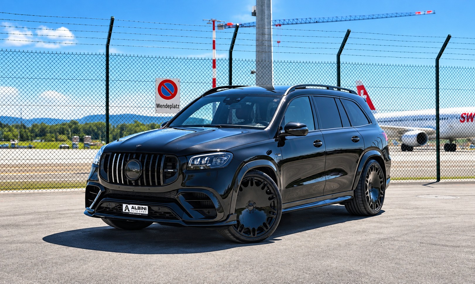 MERCEDES-BENZ BRABUS GLS 900 Superblack-image-0