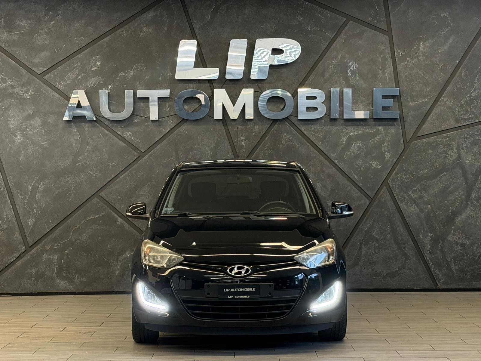 HYUNDAI i20 1.2 Pica-image-1