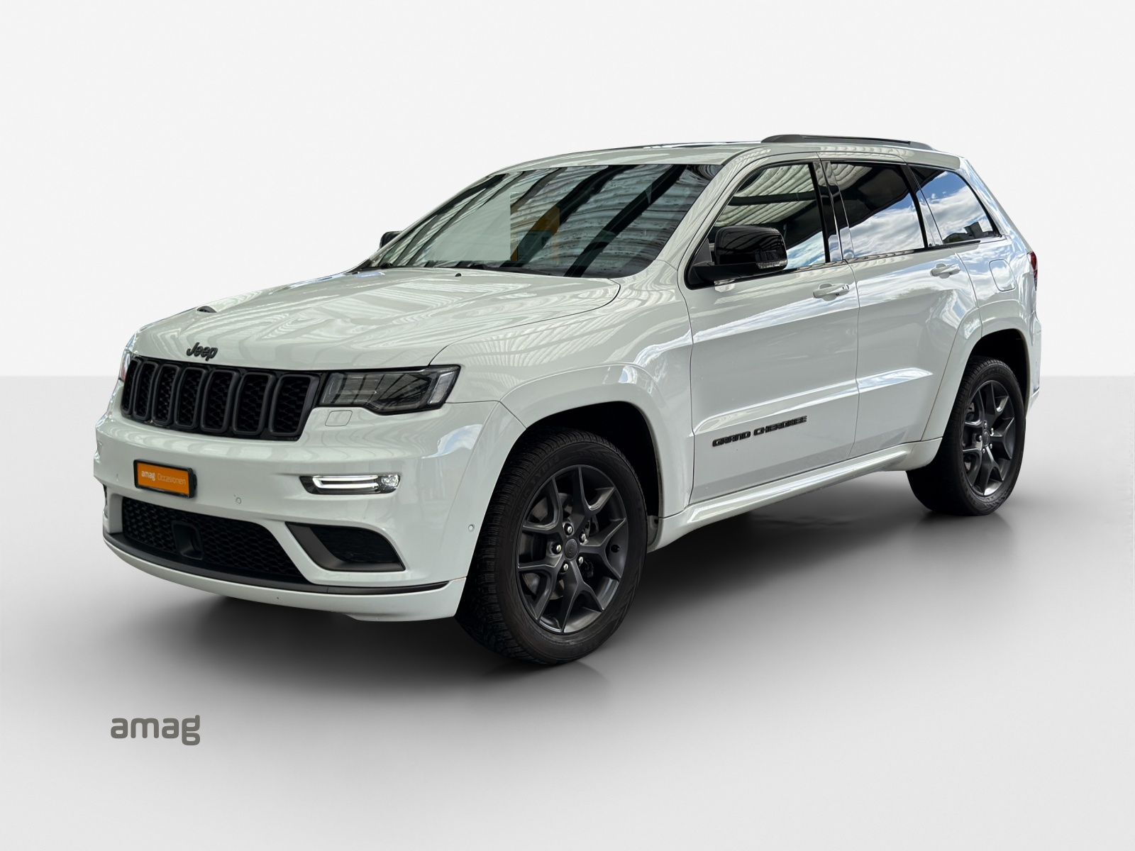 JEEP Grand Cherokee 3.0 CRD Night Eagle Automatic-image-0