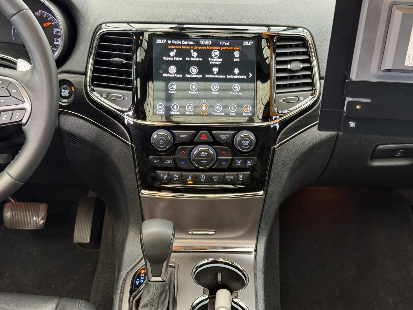 JEEP Grand Cherokee 3.0 CRD Night Eagle Automatic-image-10