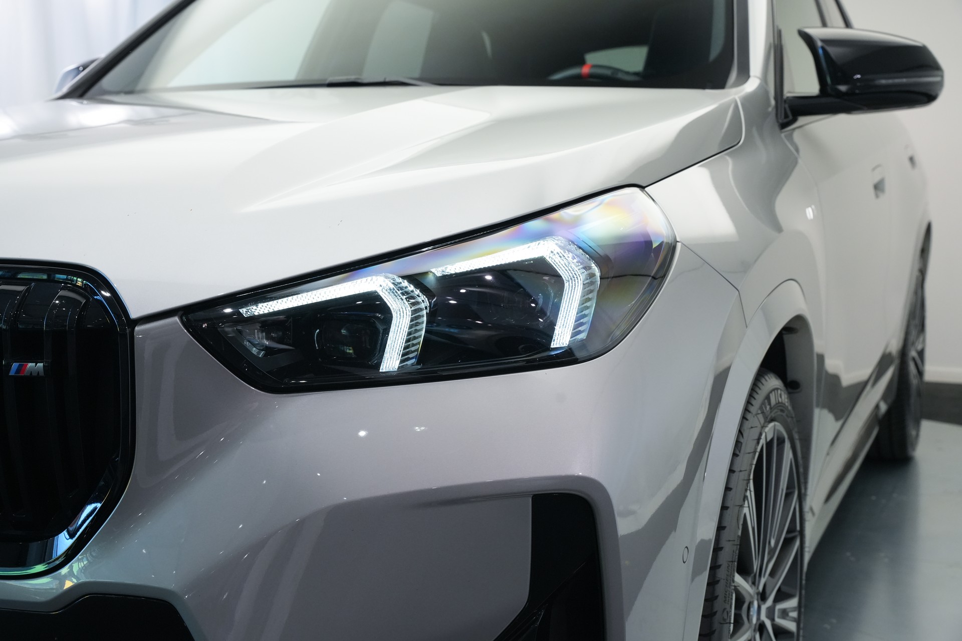 BMW X1 xDrive M35i *CH-Fahrzeug* *M Sportsitze*-image-41