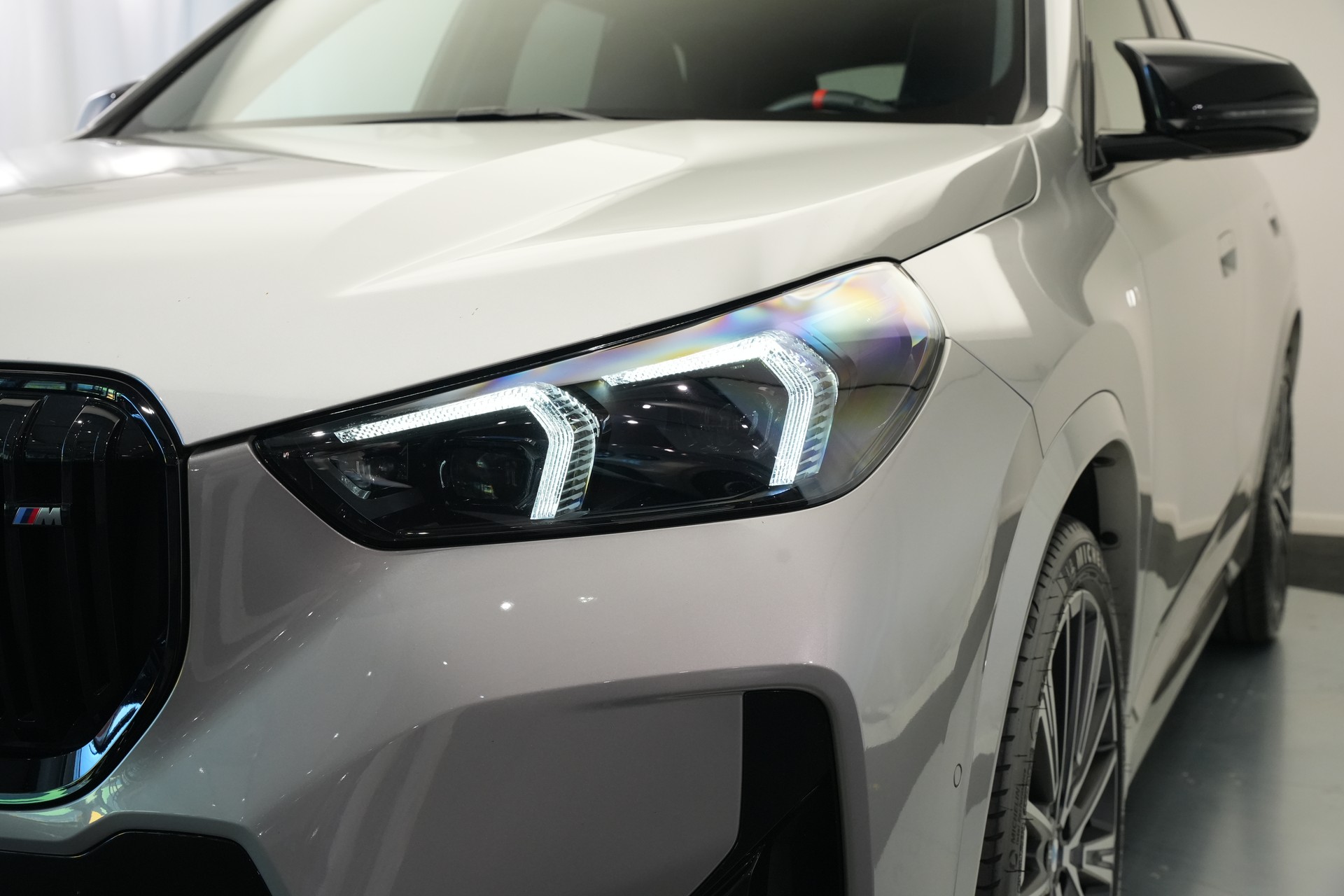 BMW X1 xDrive M35i *CH-Fahrzeug* *M Sportsitze*-image-38