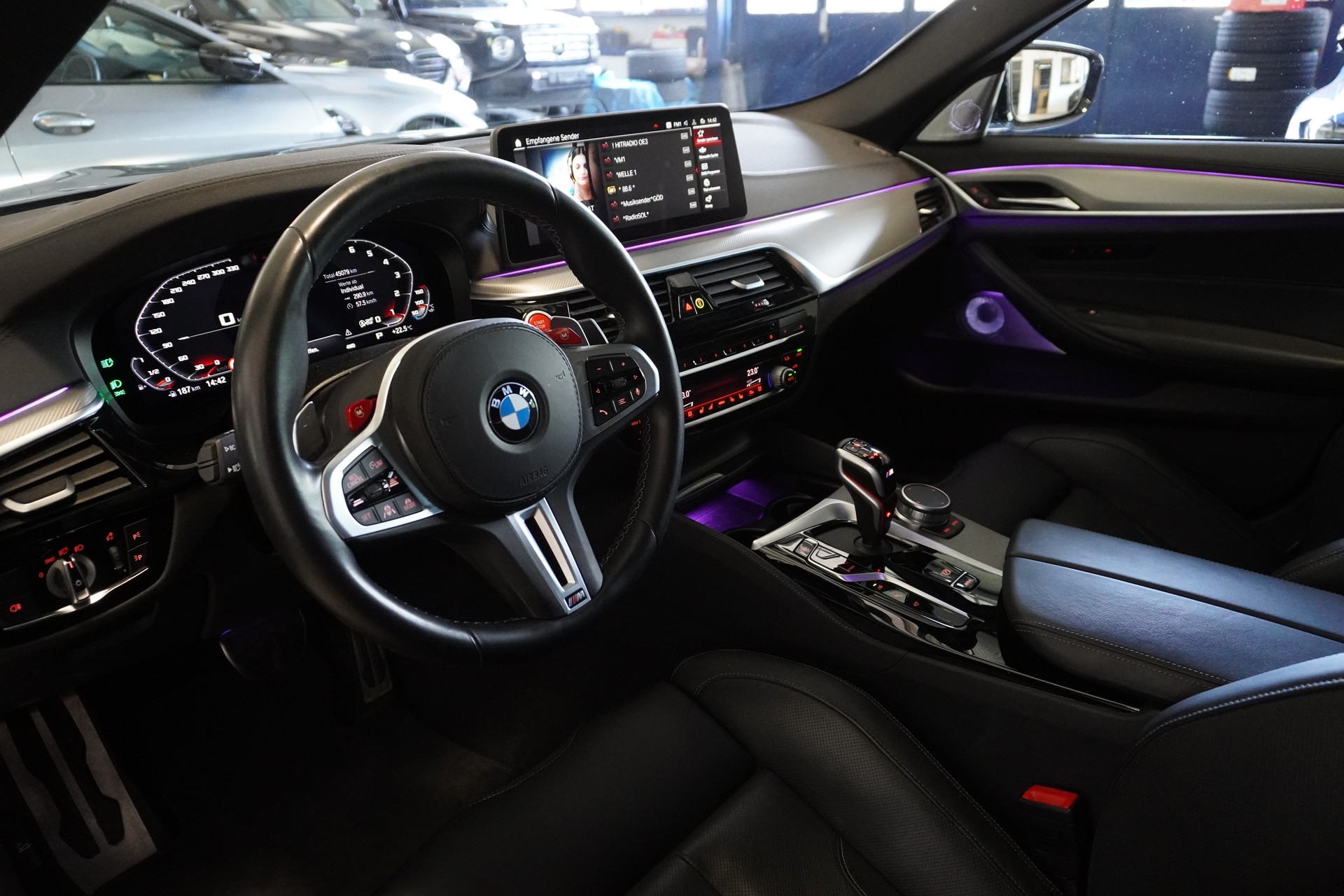 BMW M5 xDrive Competition Drivelogic // Individual Bluestone // Bowers & Wilkins //-image-8