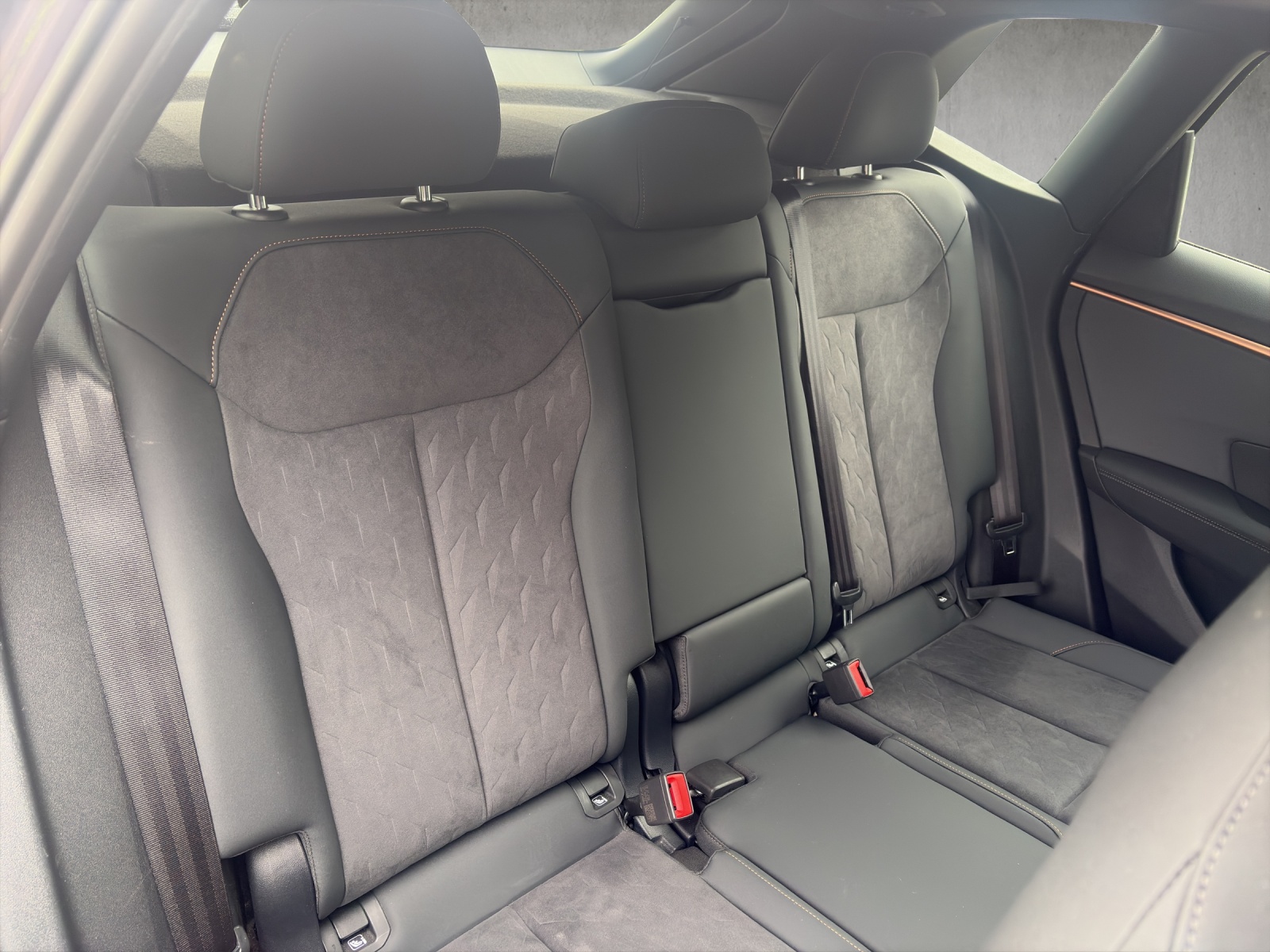 CUPRA Terramar 1.5 eHybrid VZ DSG-image-13