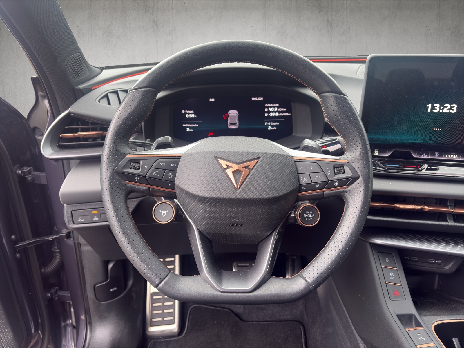 CUPRA Terramar 1.5 eHybrid VZ DSG-image-8