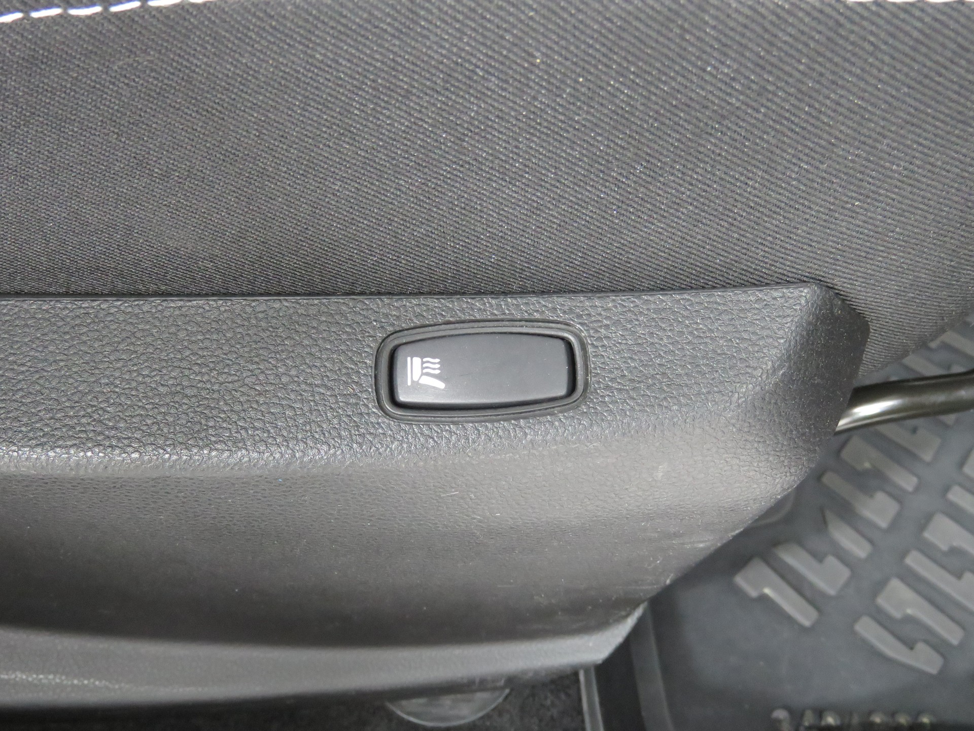 DACIA Duster TCe 150 Prestige 4x4-image-14