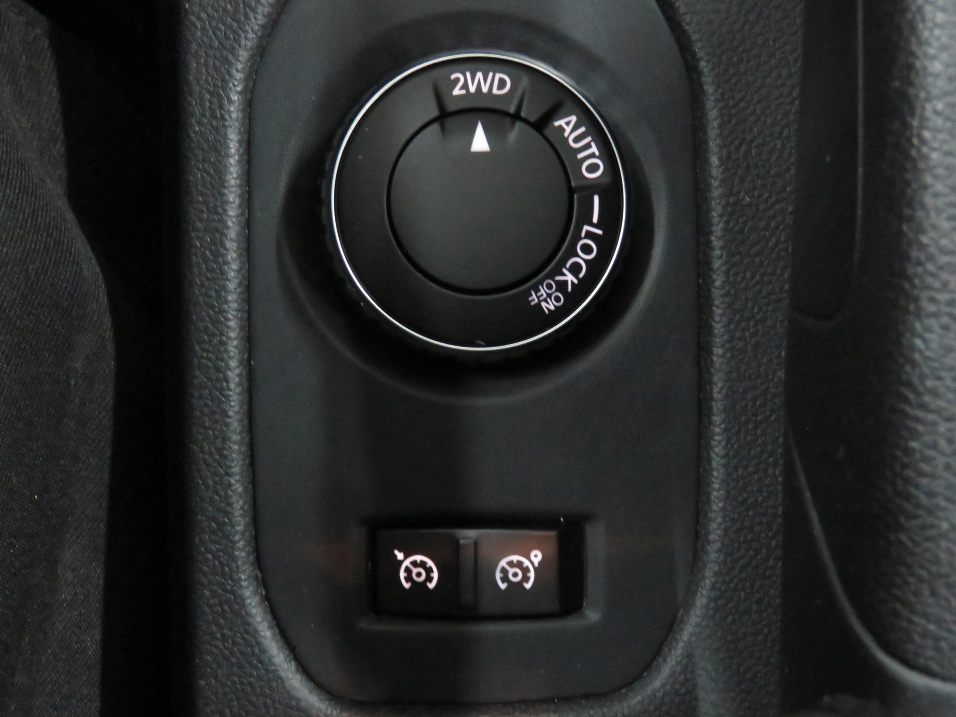 DACIA Duster TCe 150 Prestige 4x4-image-23
