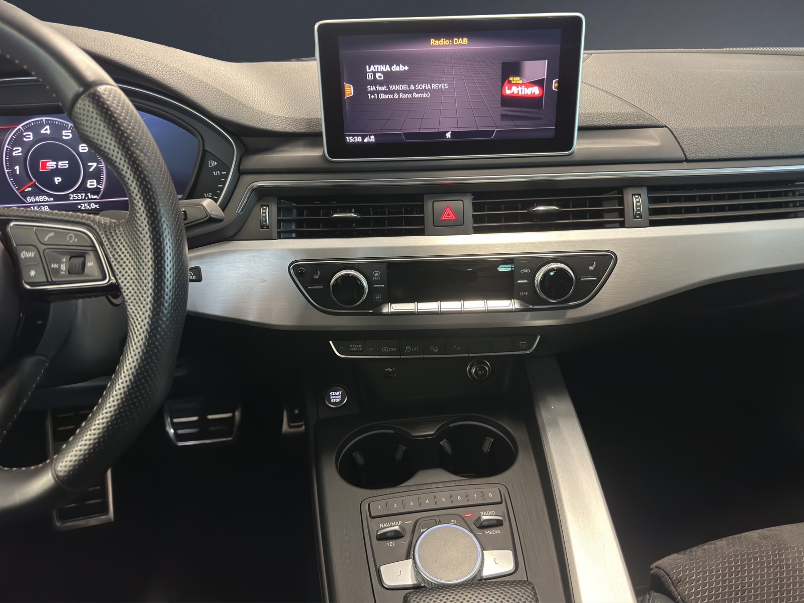 AUDI A5 Sportback 40TFSI Sport-image-9