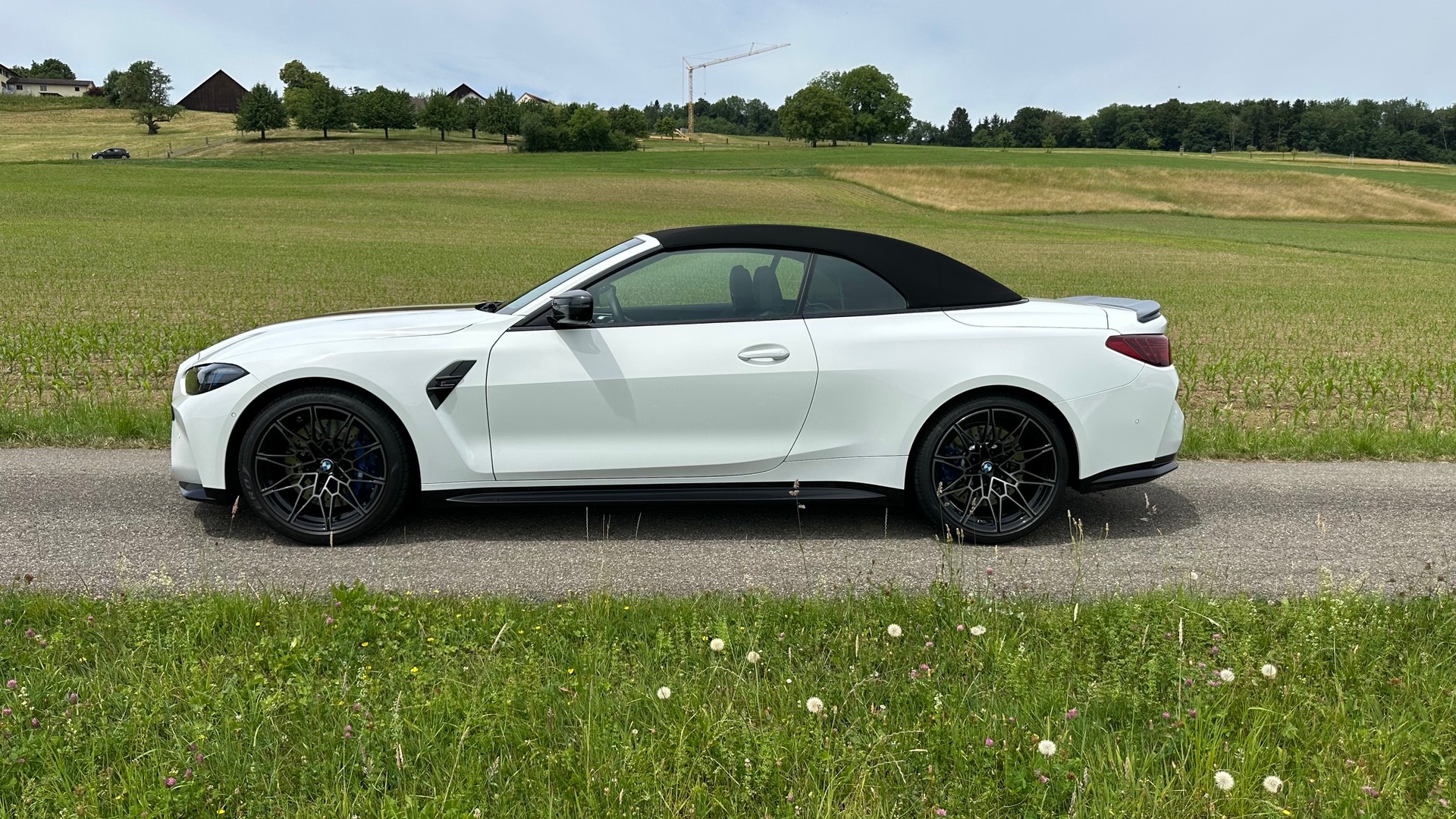 BMW M4 Competition xDrive-image-1