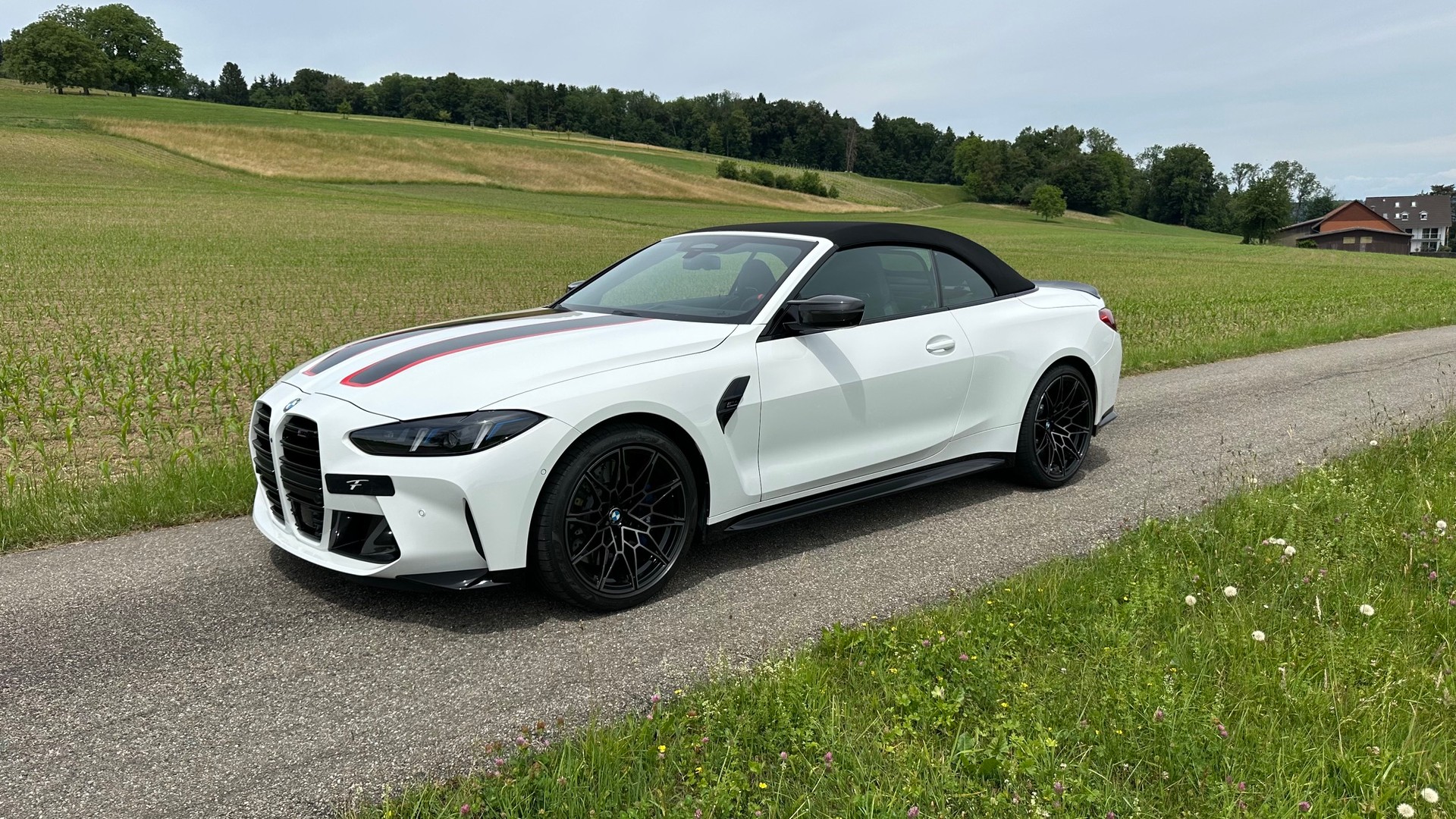 BMW M4 Competition xDrive-image-0