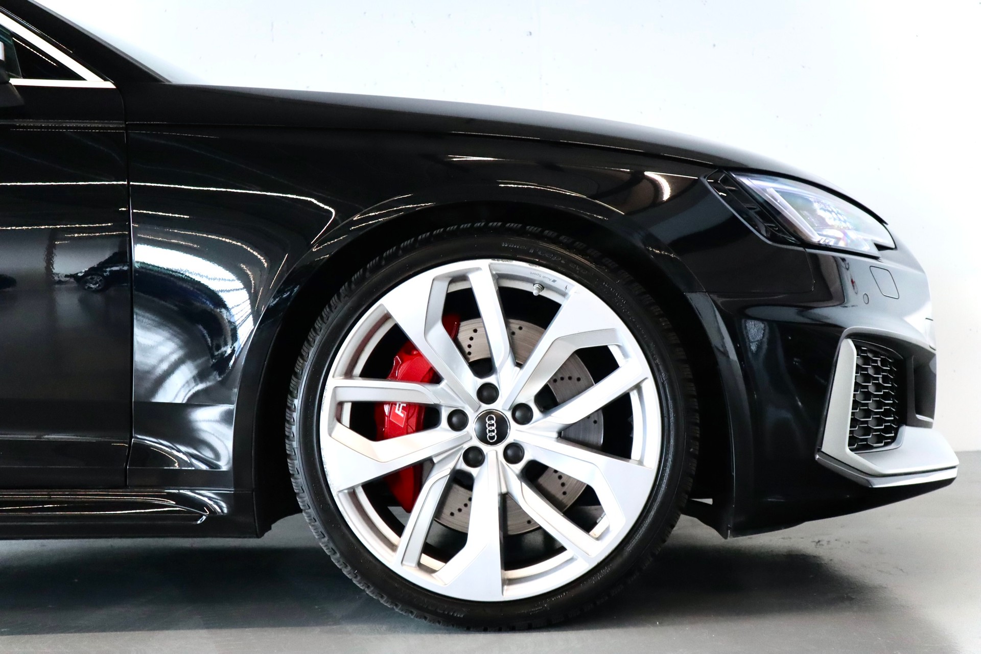 AUDI RS4 AVANT 2.9 TFSI QUATTRO TIPTRONIC | CH-FZG | OHNE OPF | TOP ZUSTAND-image-5