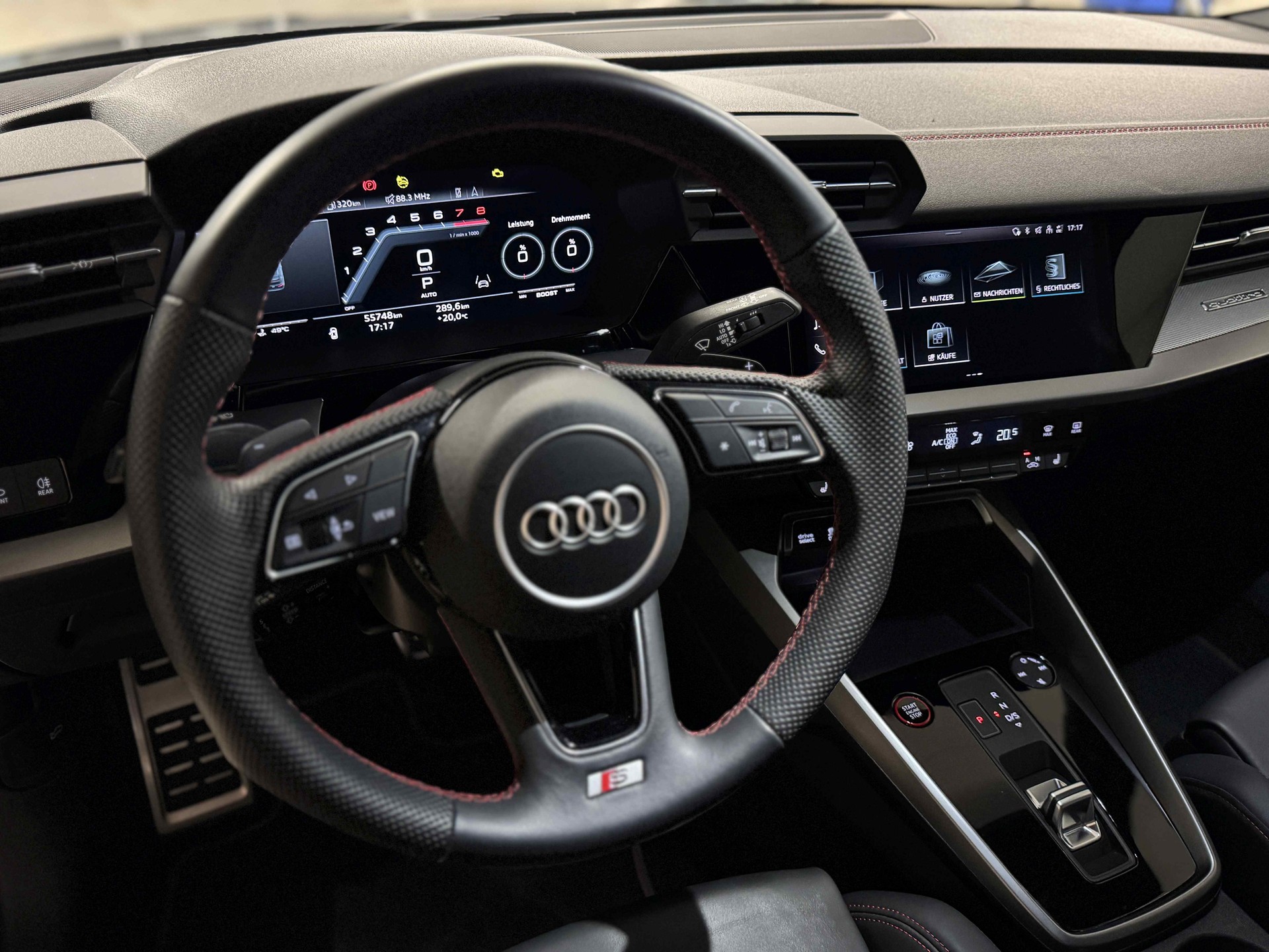 AUDI S3 Sportback 2.0 TFSI quattro S-tronic-image-9