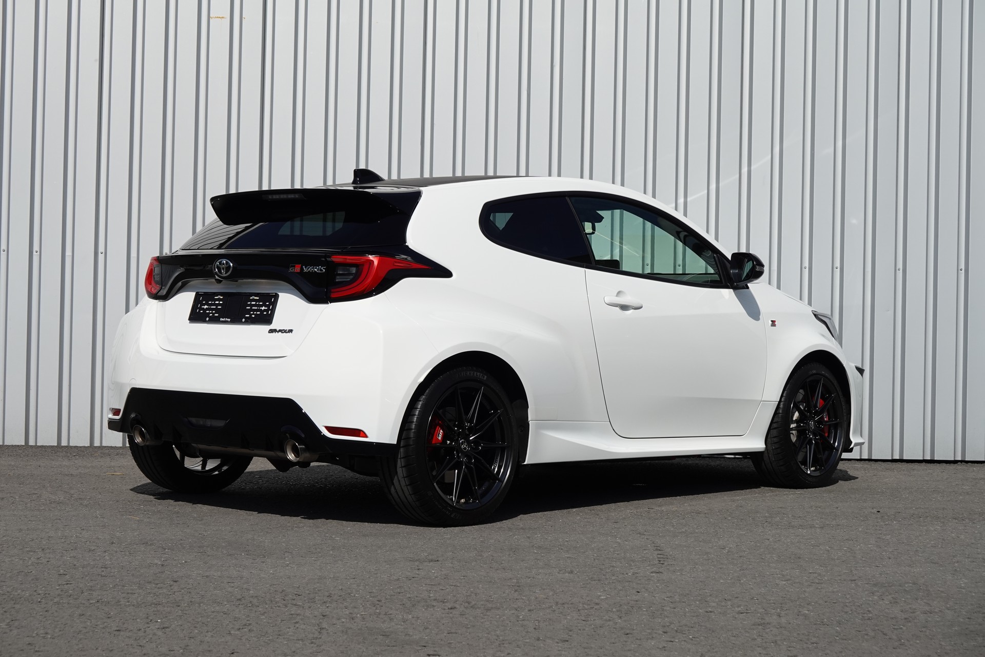TOYOTA Yaris 1.6 GR Sport-image-7