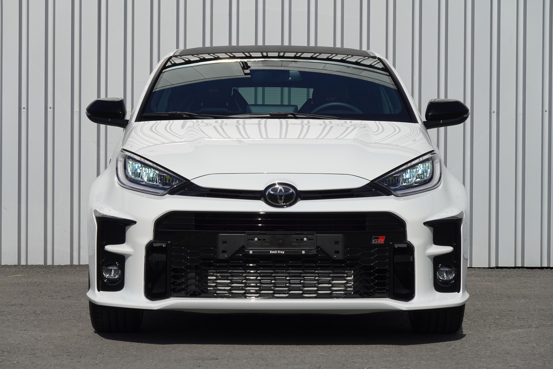TOYOTA Yaris 1.6 GR Sport-image-0