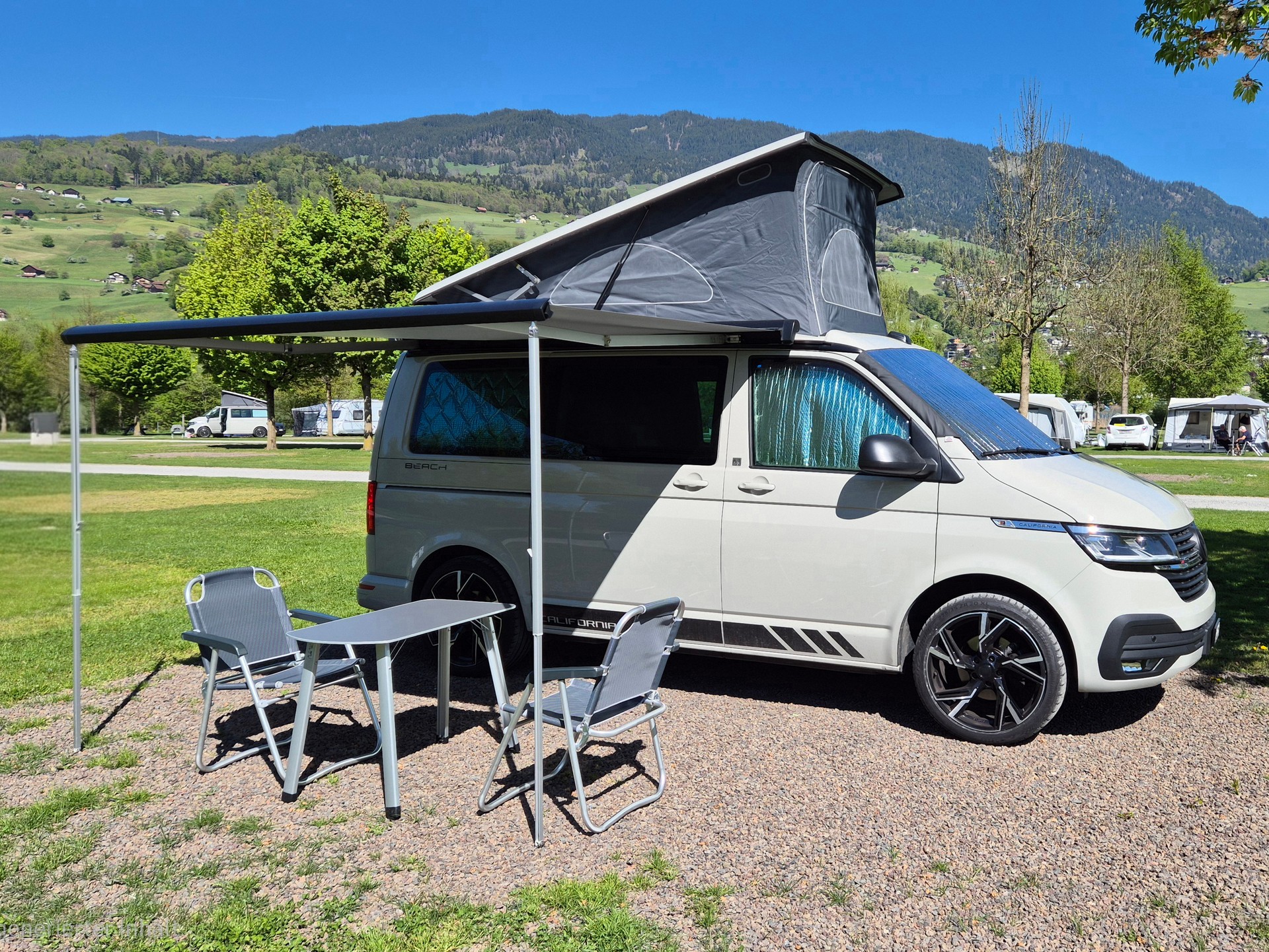 VW 2.0 TDI 150 Beach Edition Liberty DSG 4m-image-3