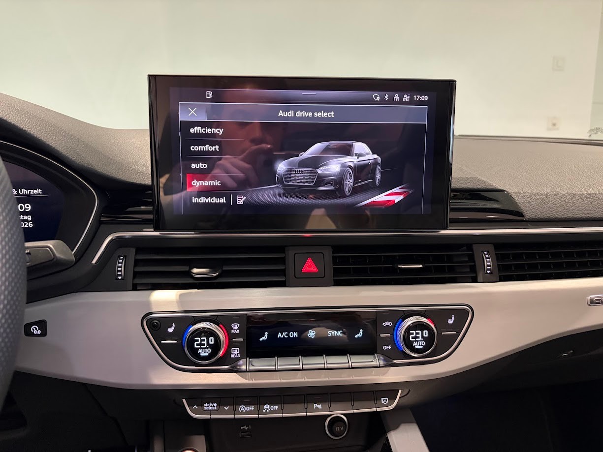 AUDI S5 Cabriolet 3.0 TFSI quattro tiptronic-image-8