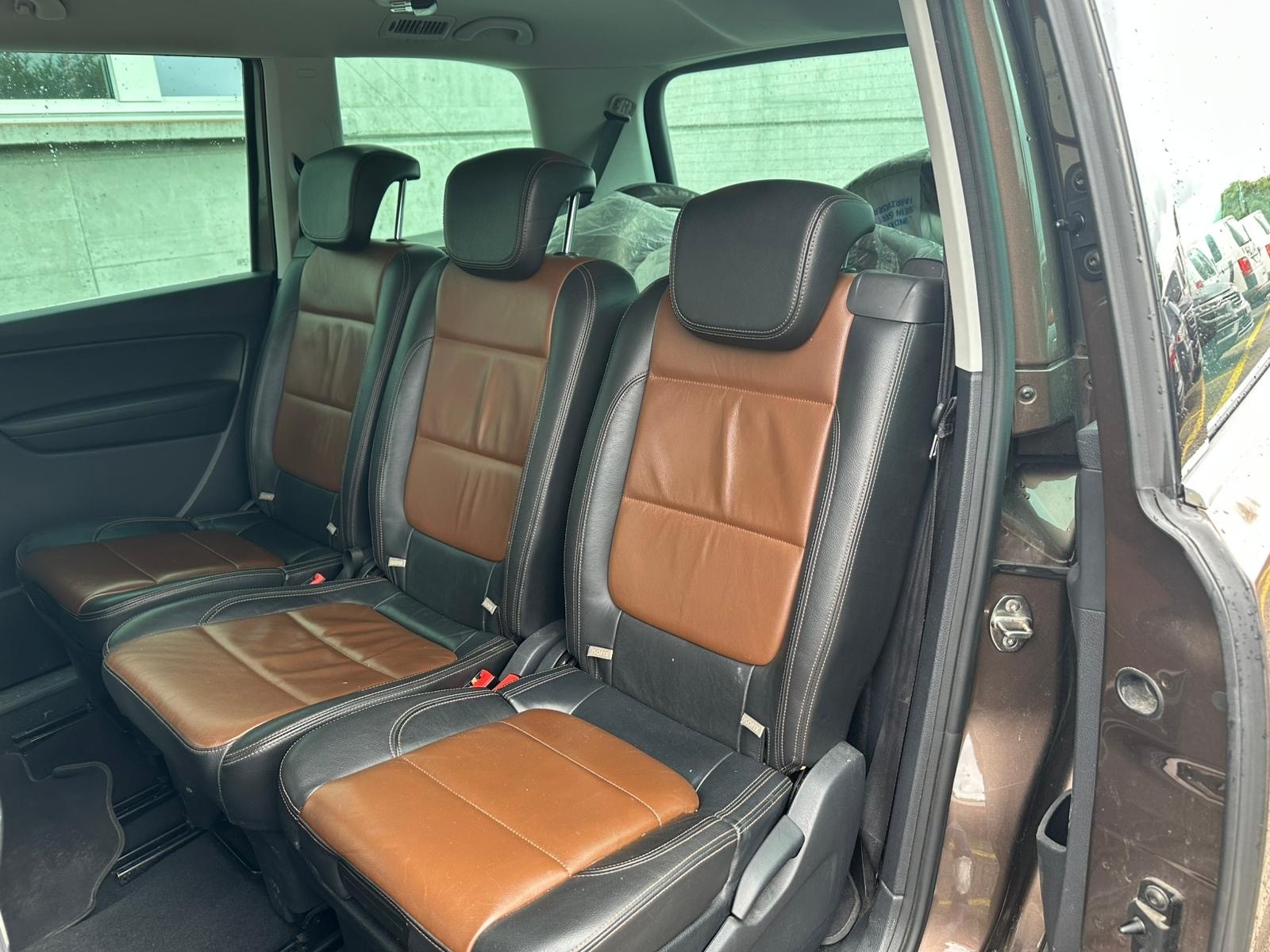 VW Sharan 2.0 TDI BlueMotion Technology Highline DSG-image-7