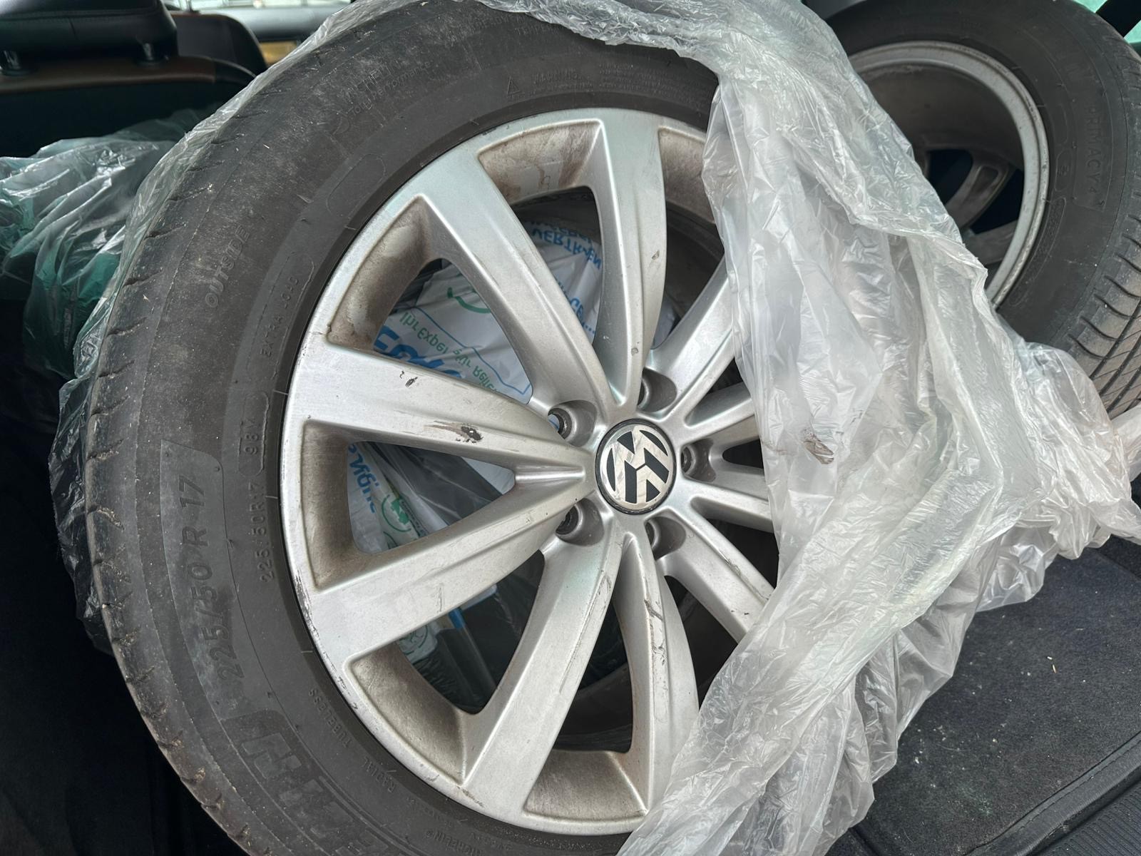 VW Sharan 2.0 TDI BlueMotion Technology Highline DSG-image-14
