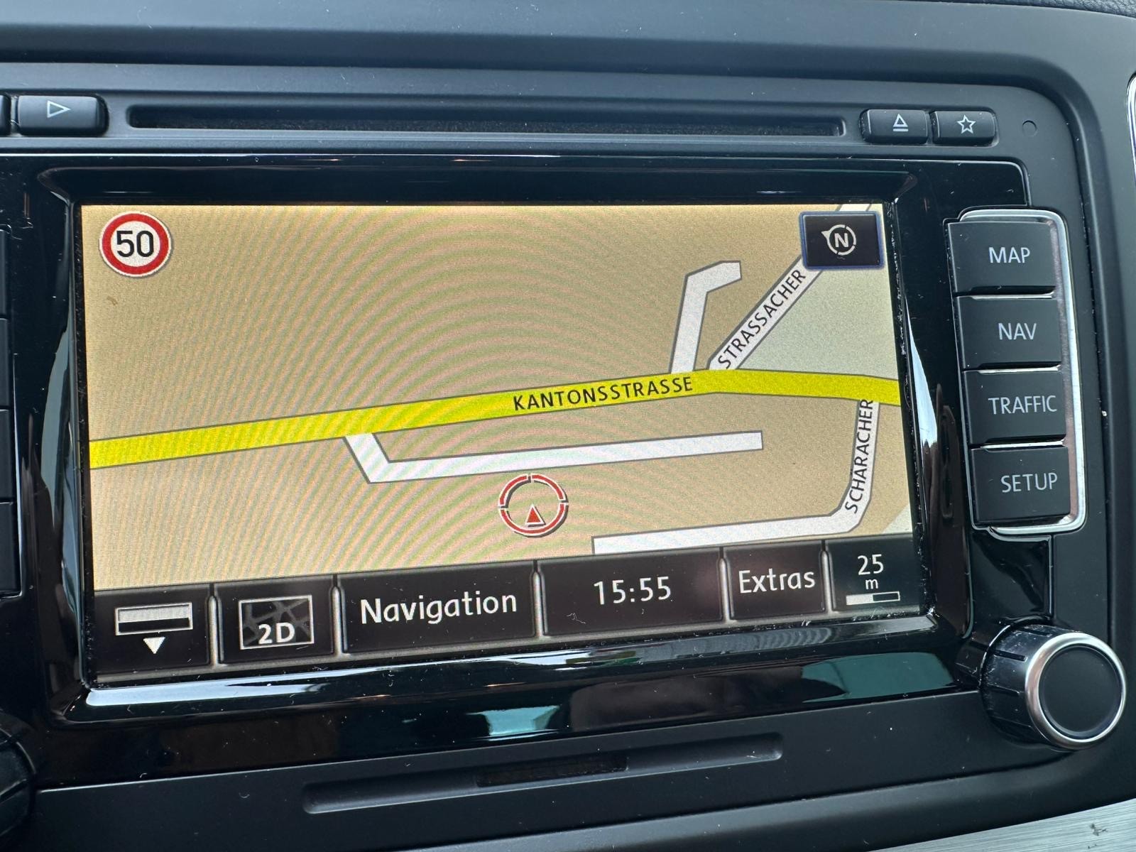 VW Sharan 2.0 TDI BlueMotion Technology Highline DSG-image-9