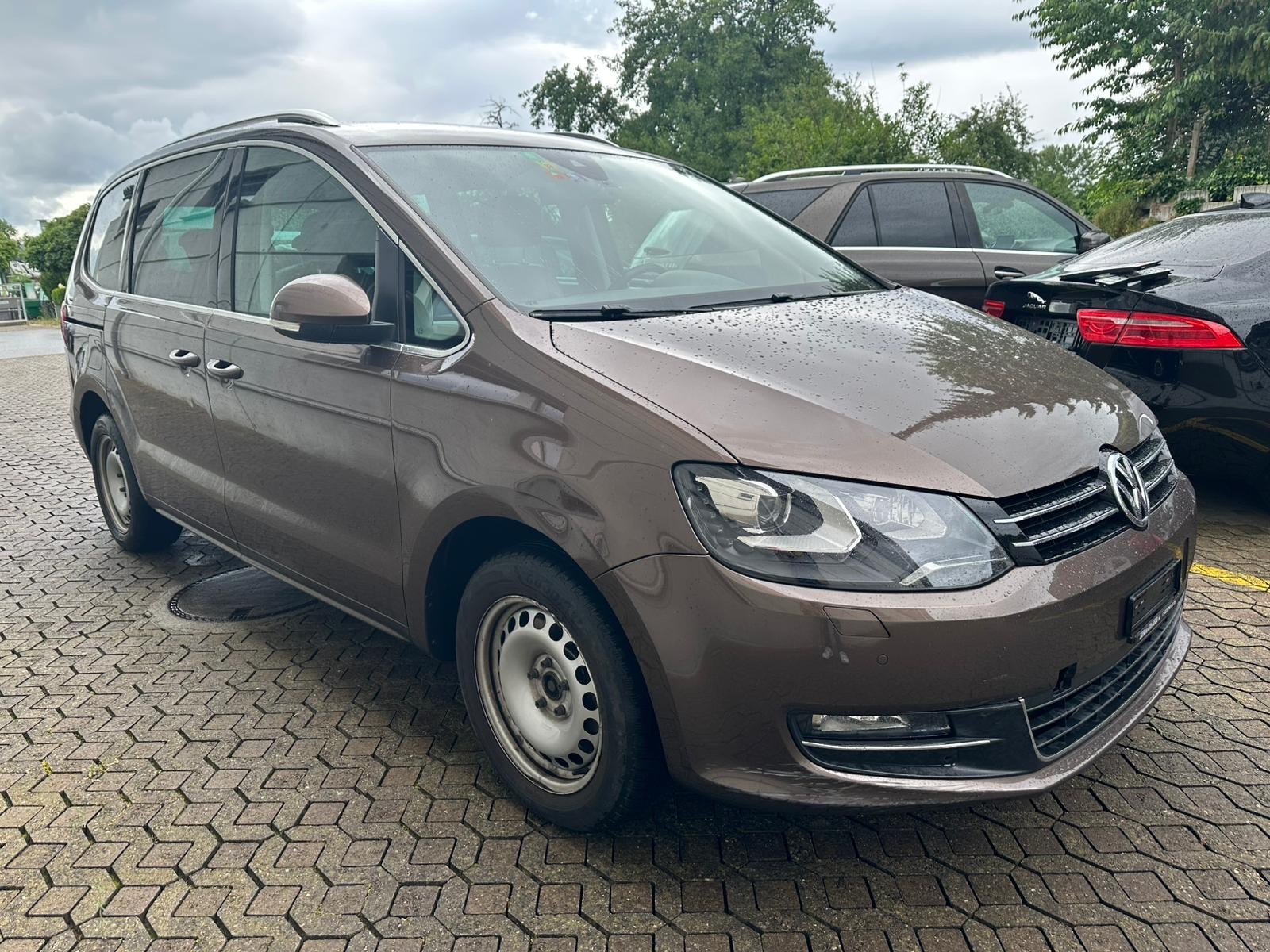 VW Sharan 2.0 TDI BlueMotion Technology Highline DSG-image-0
