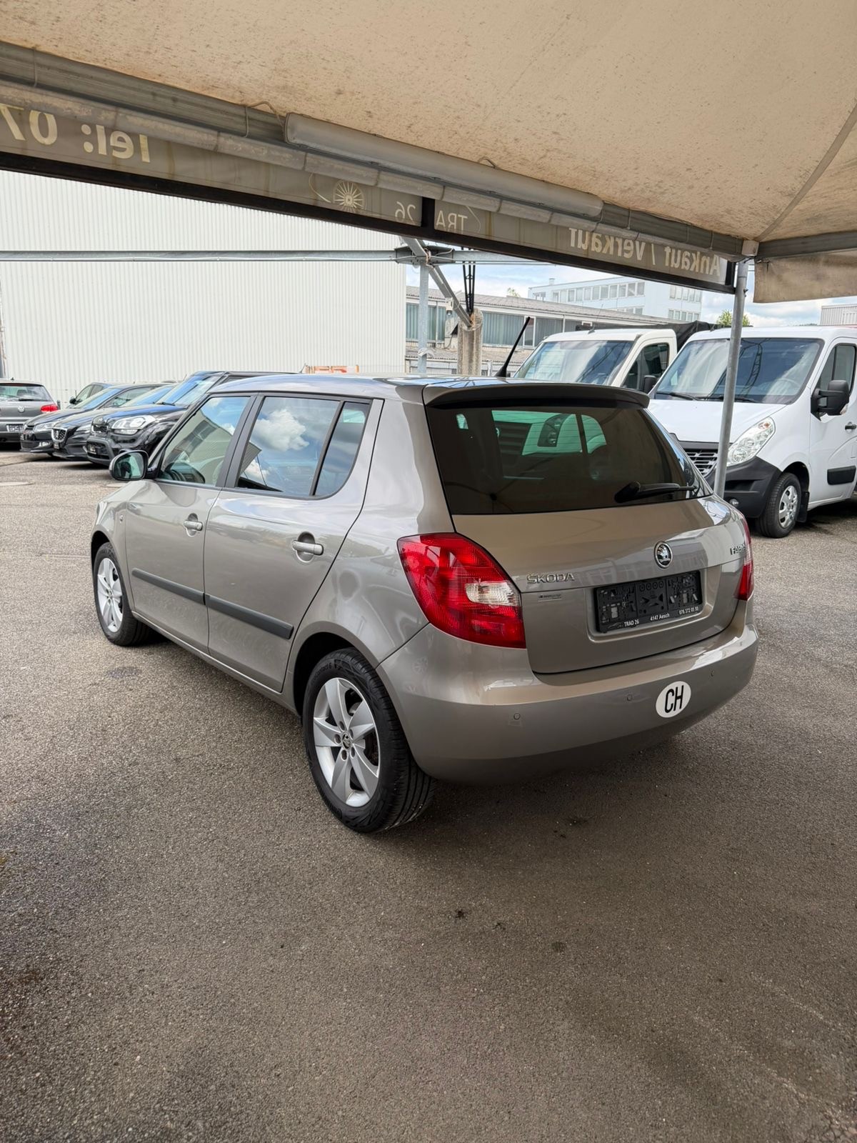 SKODA Fabia 1.2 TSI Ambition Plus-image-4