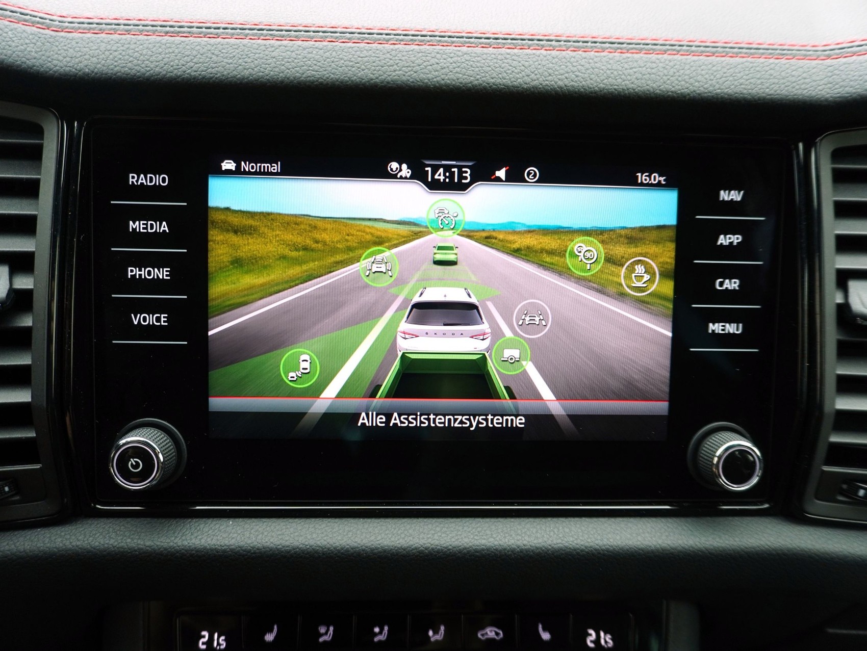 SKODA Kodiaq 2.0 TSI DSG RS-image-24