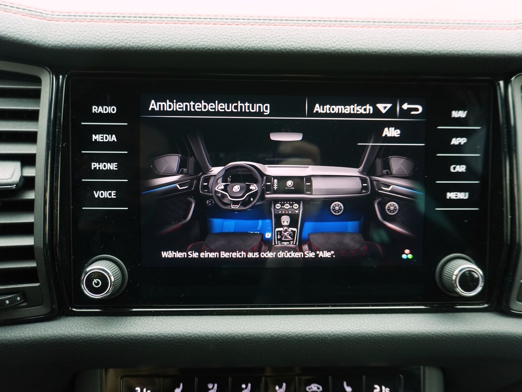 SKODA Kodiaq 2.0 TSI DSG RS-image-23