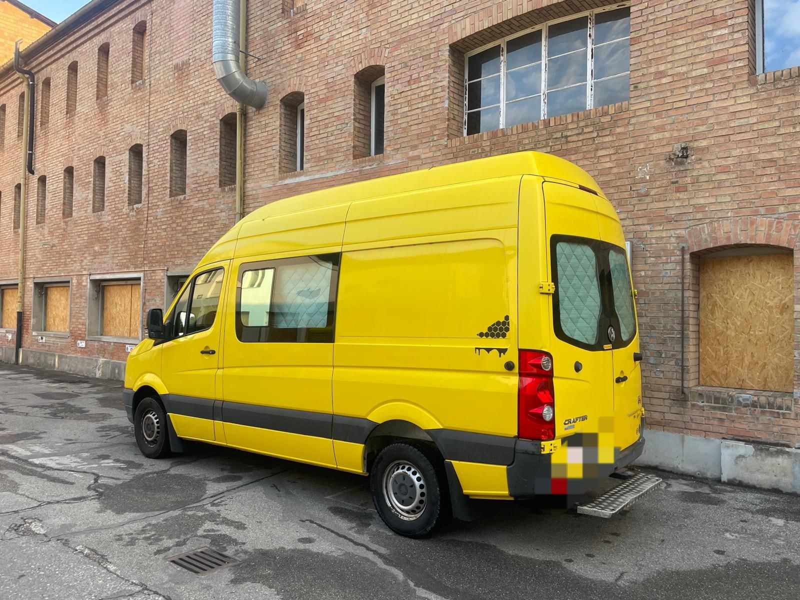 VW CRAFTER-image-2
