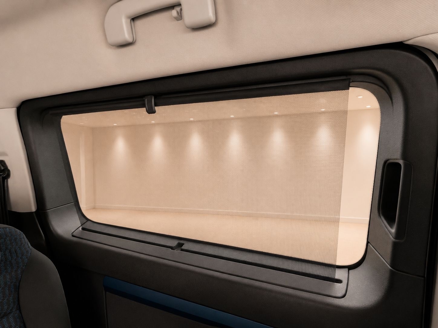 PEUGEOT ExpertTr. 2.0 BlueHDi Active Standard EAT-image-12