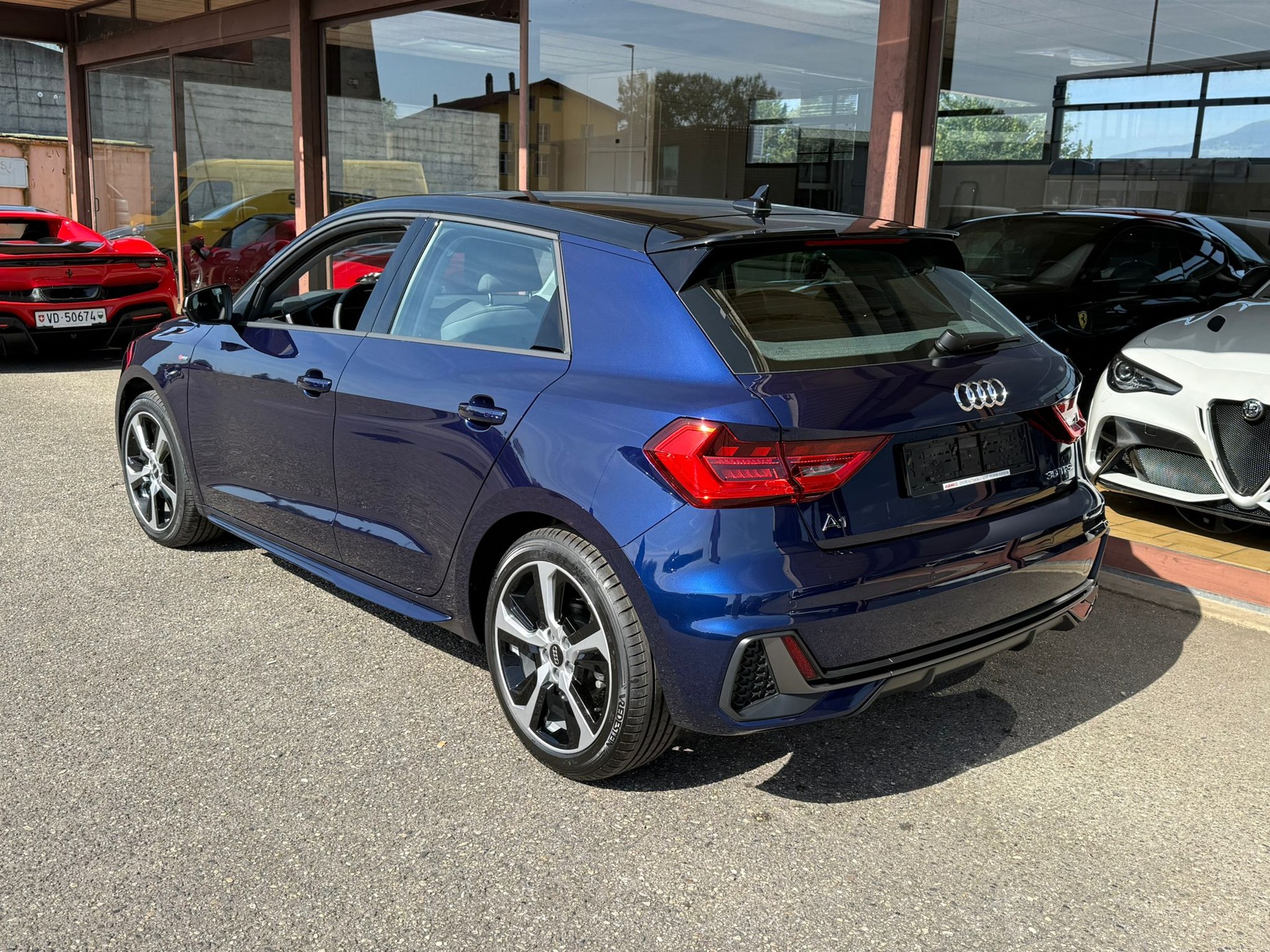 AUDI A1 Sportback 30 TFSI S Line S-tronic-image-3
