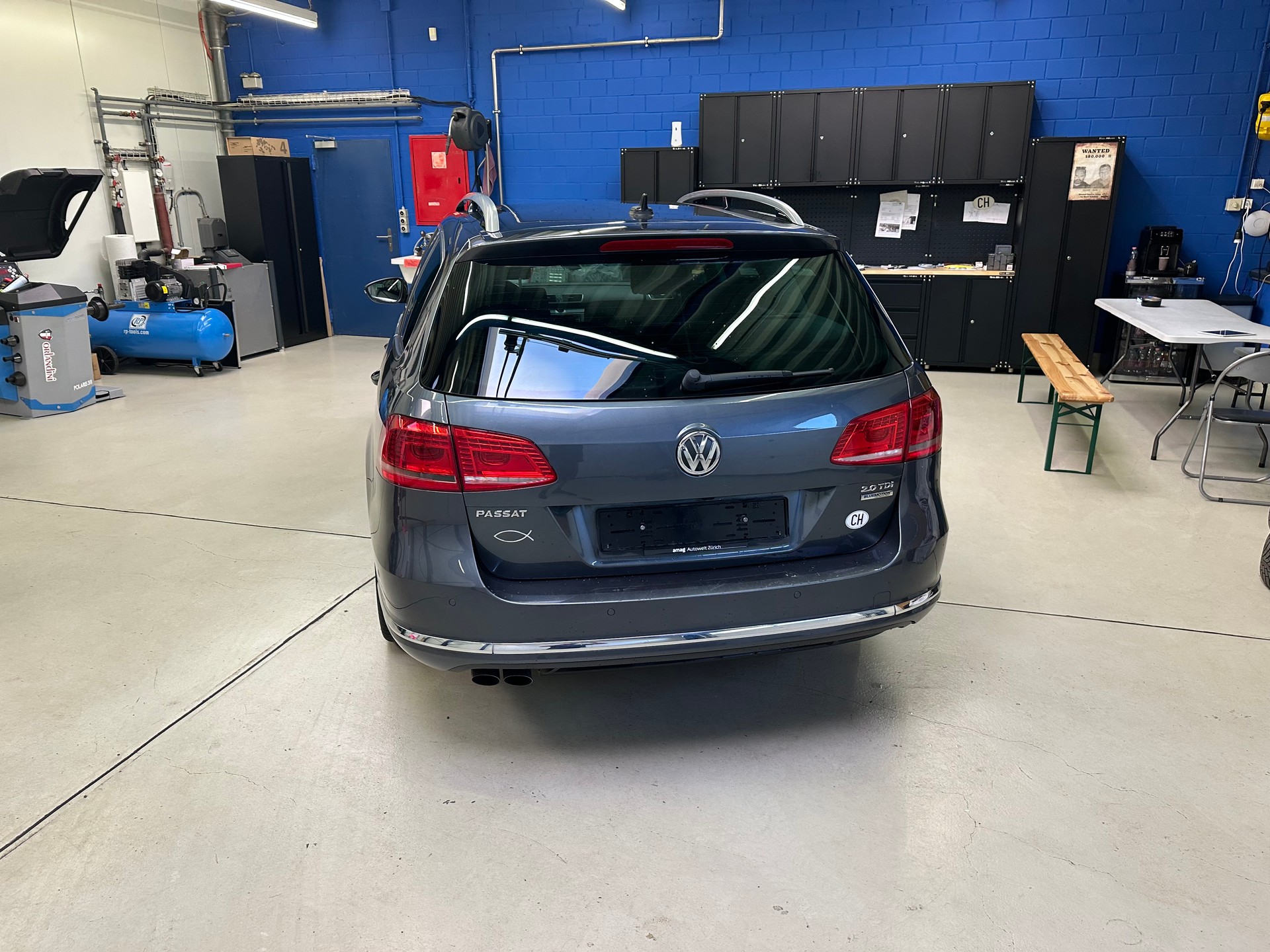 VW Passat Variant 2.0 TDI BlueMotion Technology Cup-image-4