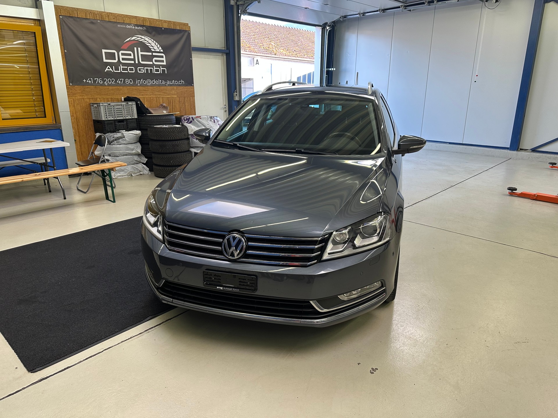 VW Passat Variant 2.0 TDI BlueMotion Technology Cup-image-2
