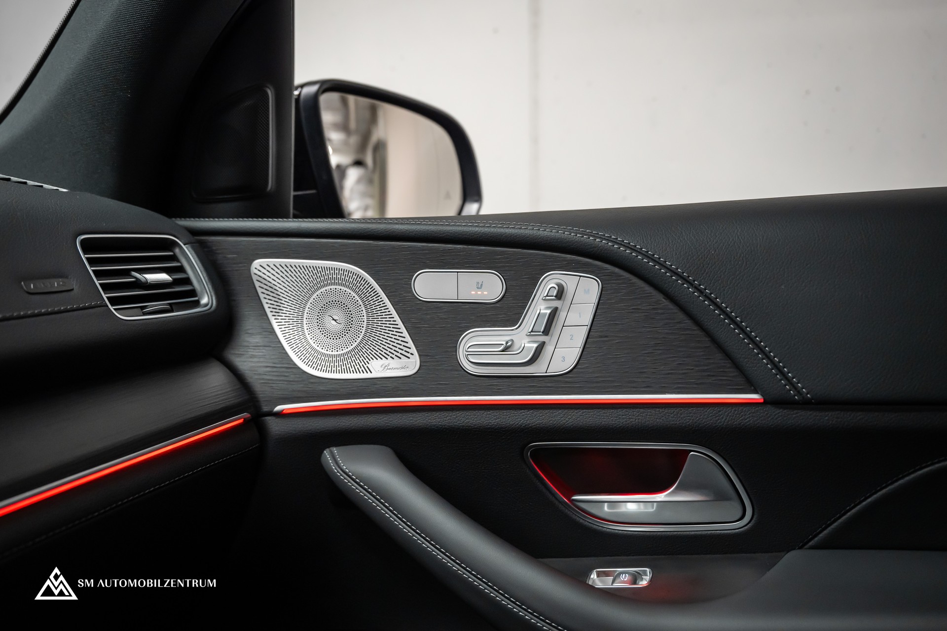 MERCEDES-BENZ GLE 450 AMG Line 4matic / Panorama / 360° / Head-Up / Smaragdgrün Metallic-image-31