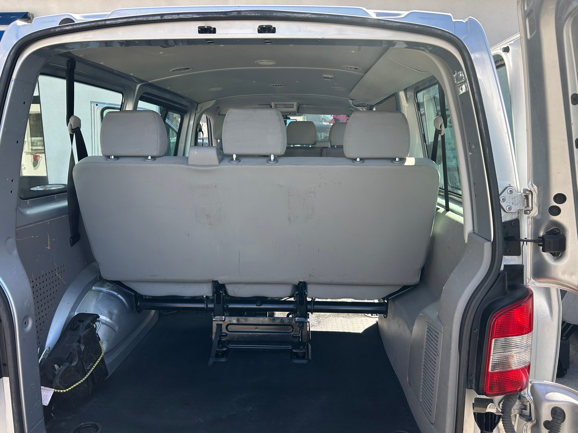 VW T5 2.0 TSI 4Motion DSG-image-11