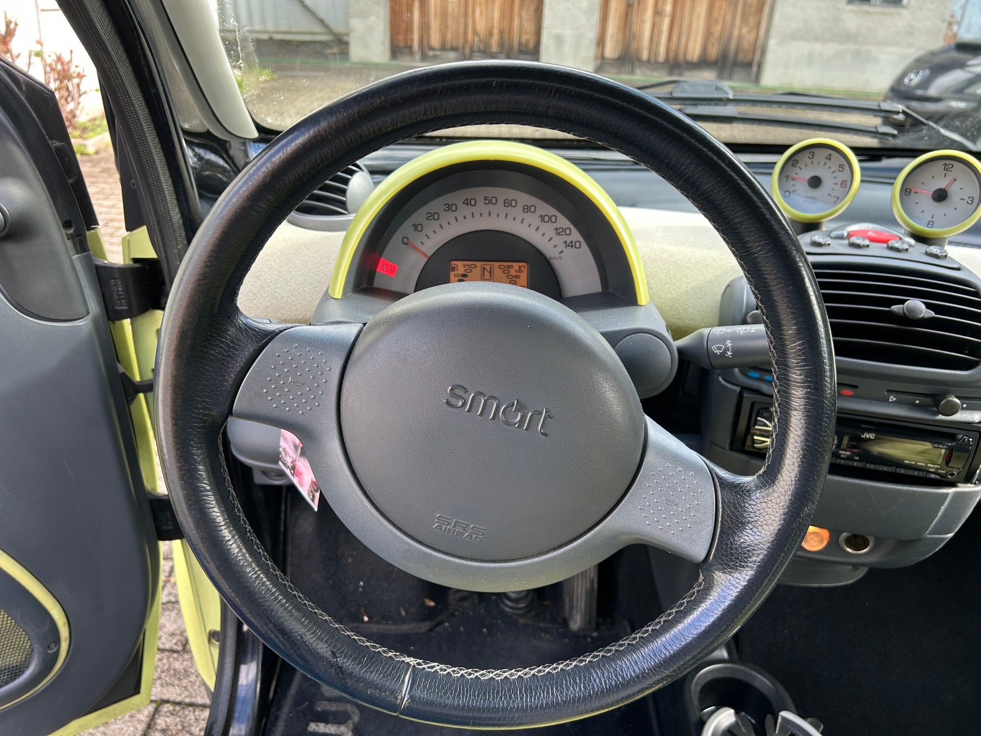 SMART fortwo pulse-image-8