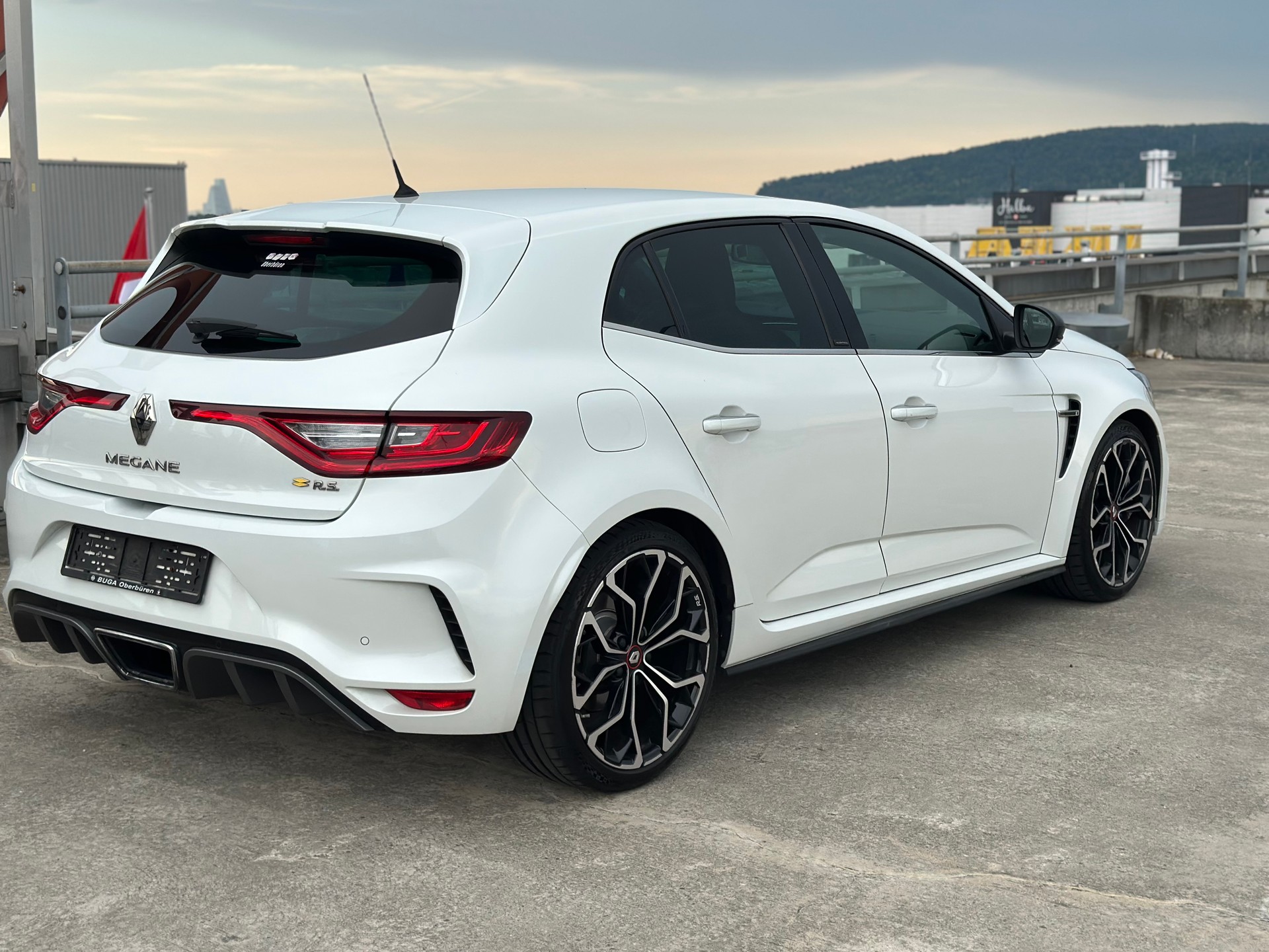RENAULT Mégane RS 280 EDC-image-5