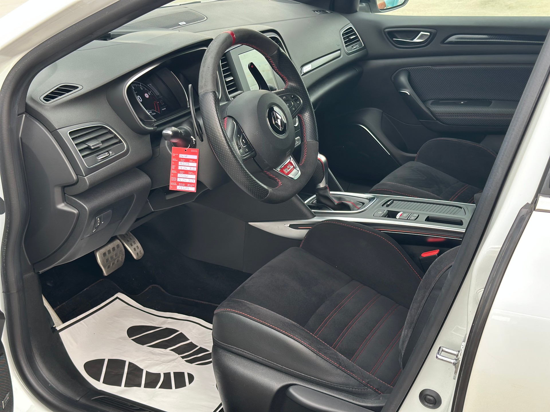 RENAULT Mégane RS 280 EDC-image-9