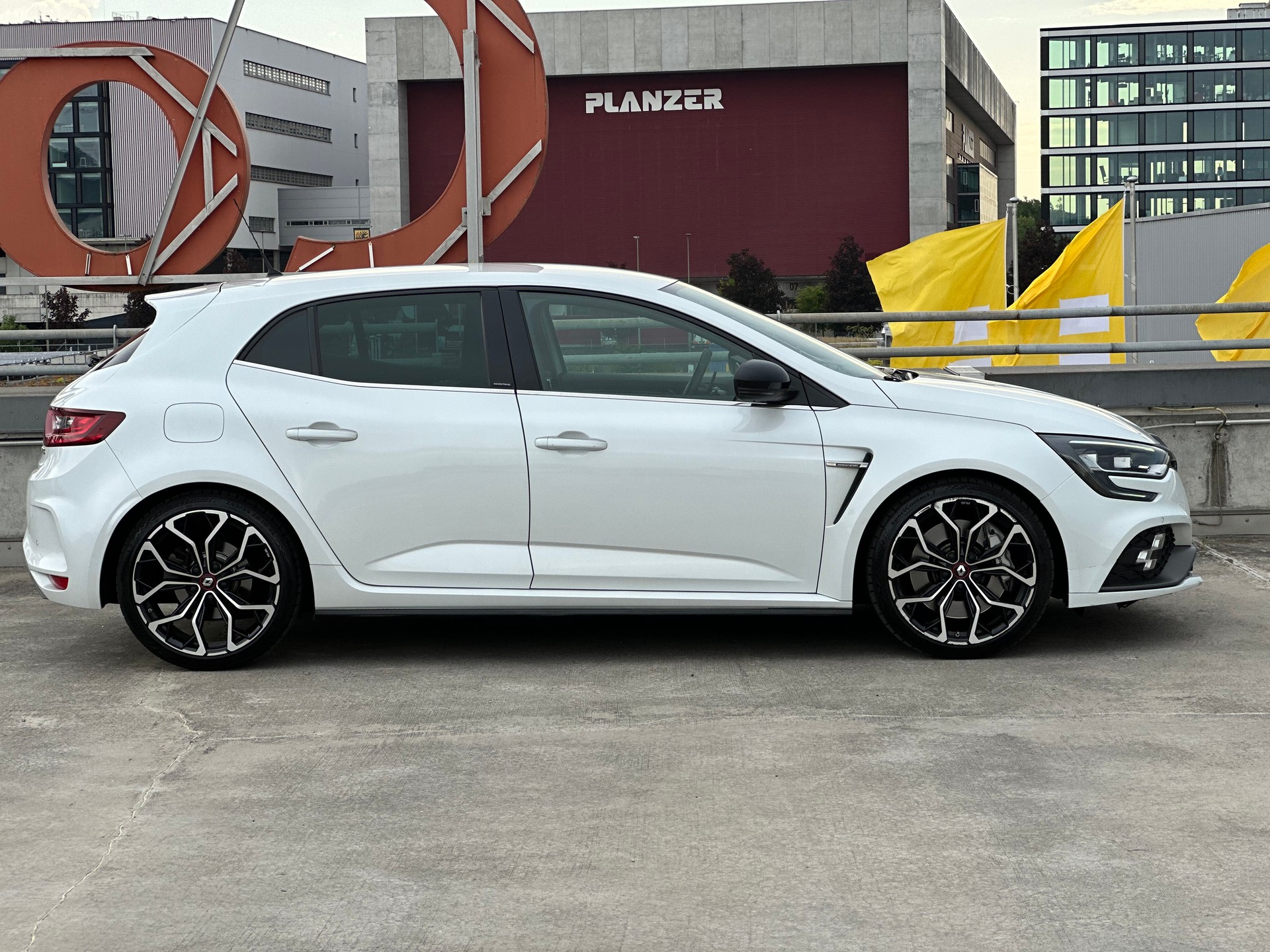 RENAULT Mégane RS 280 EDC-image-8