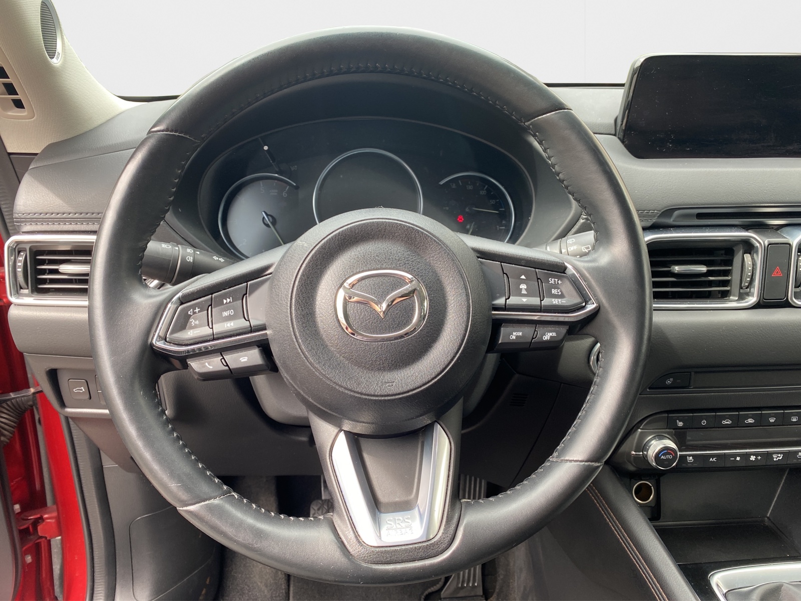 MAZDA CX-5 SKYACTIV-D 184 Revolution AWD-image-9