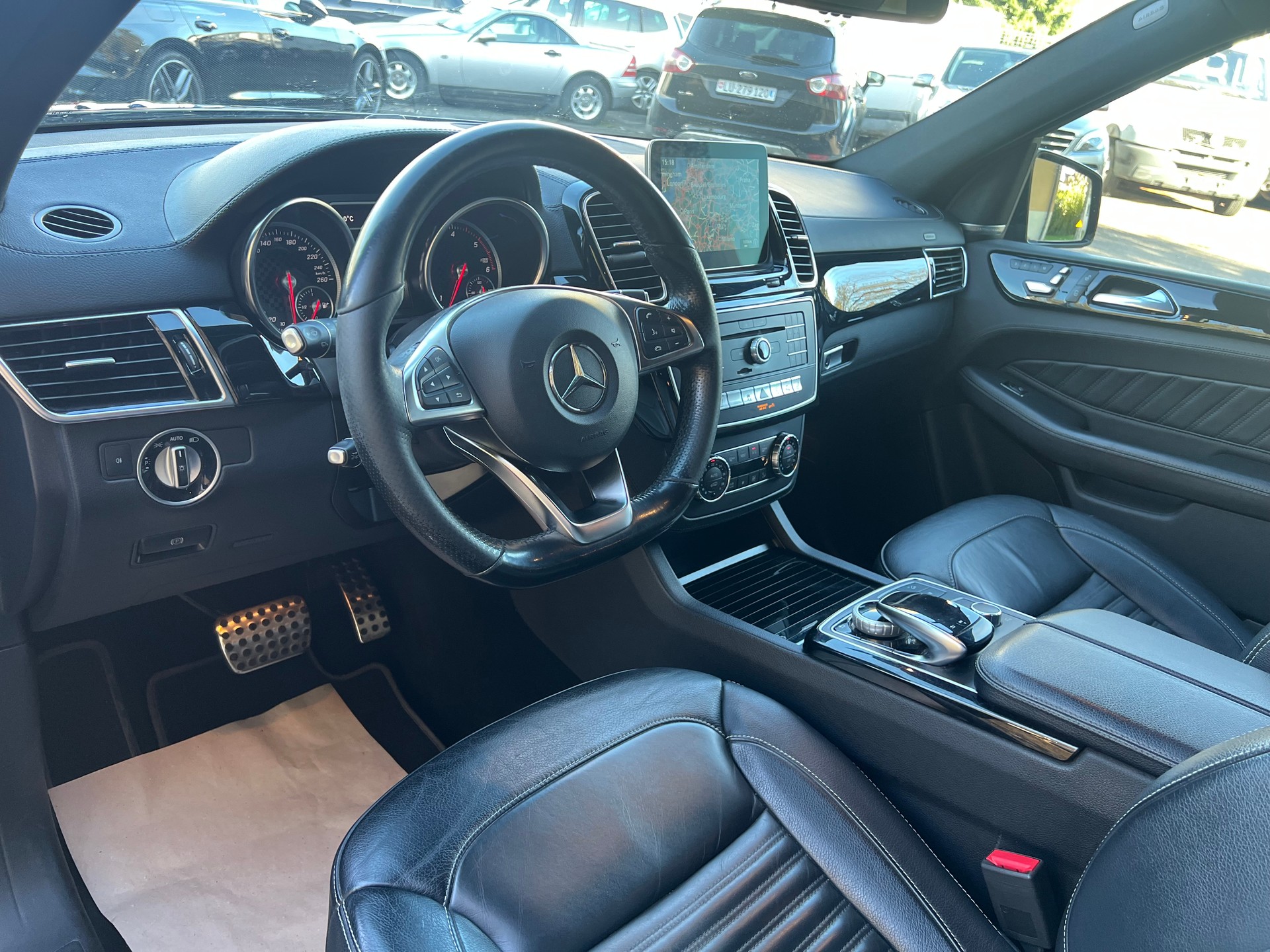 MERCEDES-BENZ GLE 350 d 4Matic 9G-Tronic-image-11